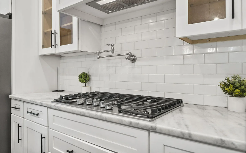 stove kitchen shot.png