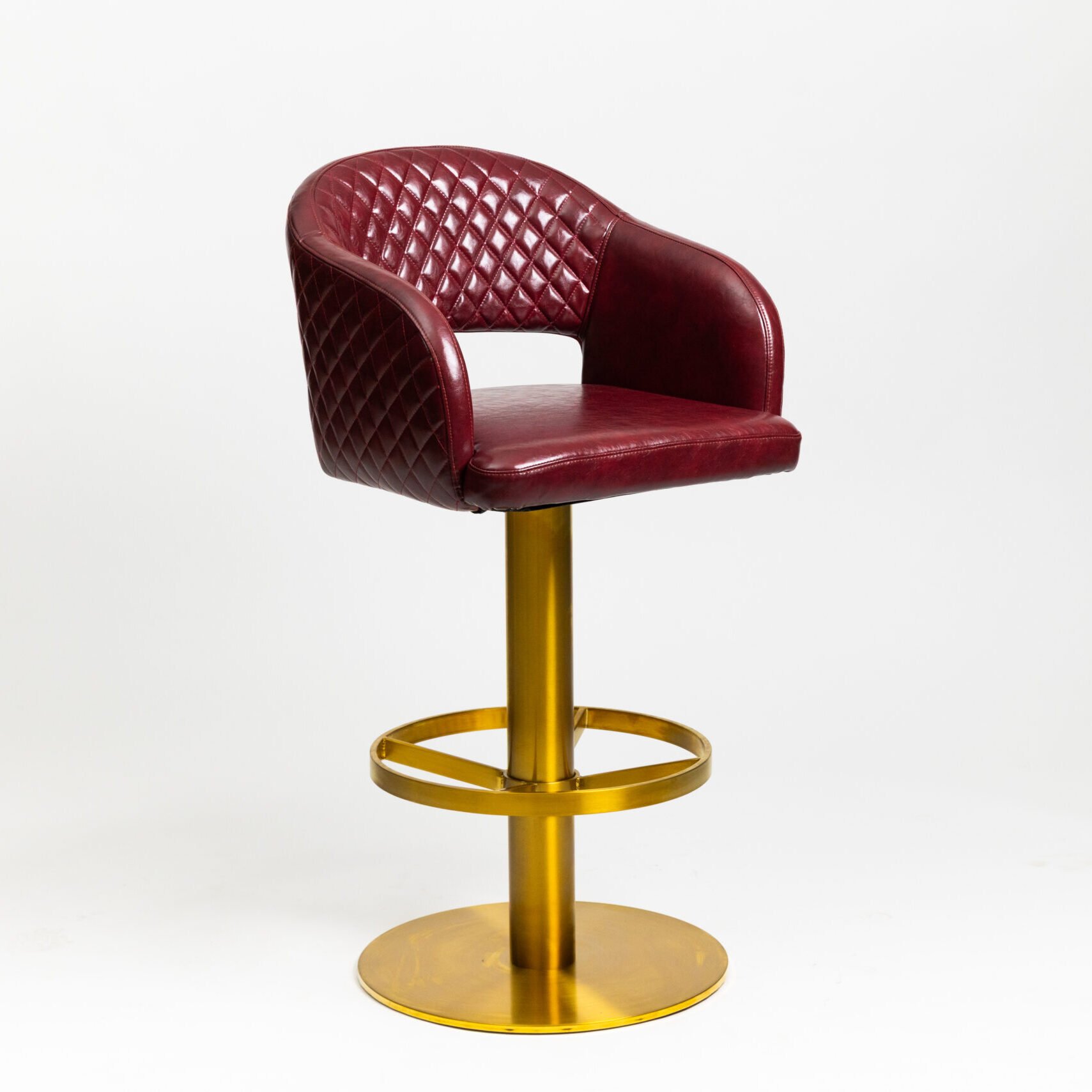 UNICHAIRS-JUNE-2025-HQ-46-1-DIAMOND-SWIVEL-BARSTOOL-METAL-VINYL-UPHOLSTERY-WITH-QUILTED-BACK-scaled-e1756406768545.jpg