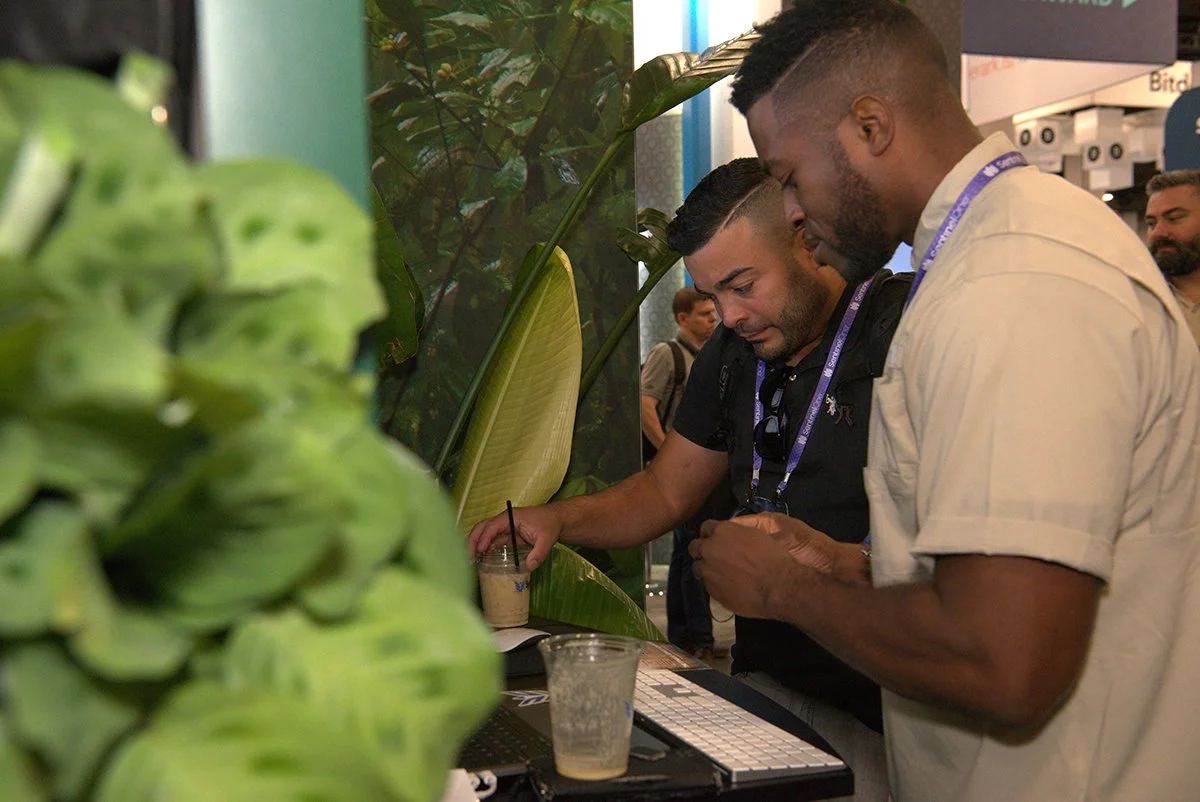 Demo station surrounded by plants.