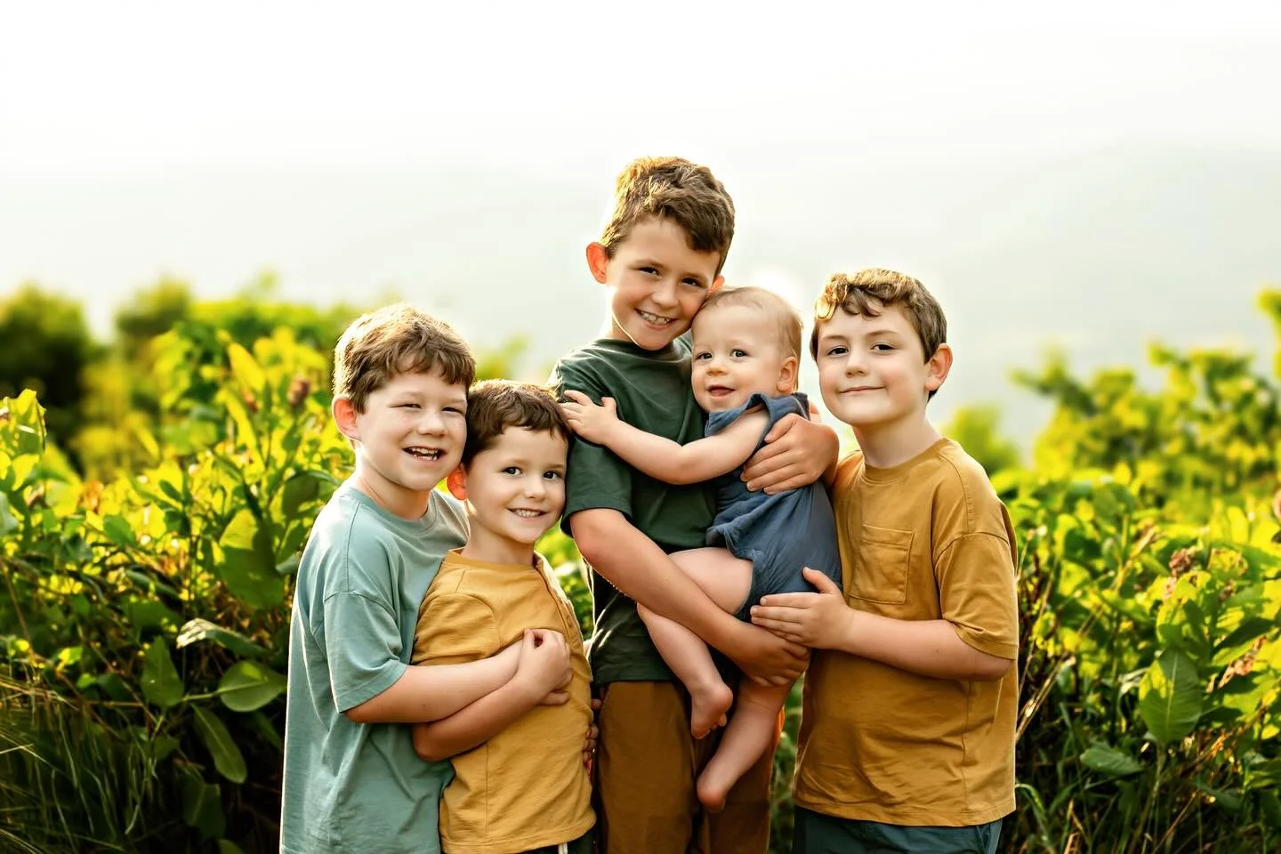Joy is getting a stunning image with 5 adorable little boys and your client sharing reactions with you afterwards 🥰🥰🥰