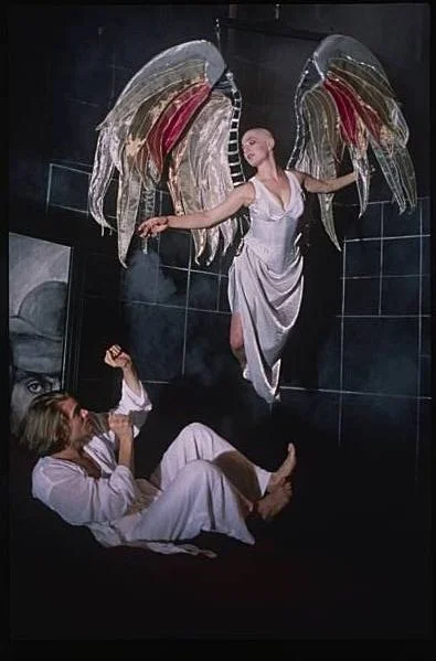 Garret-Dillahunt-and-Lise-Bruneau-in-Angels-in-America.jpg
