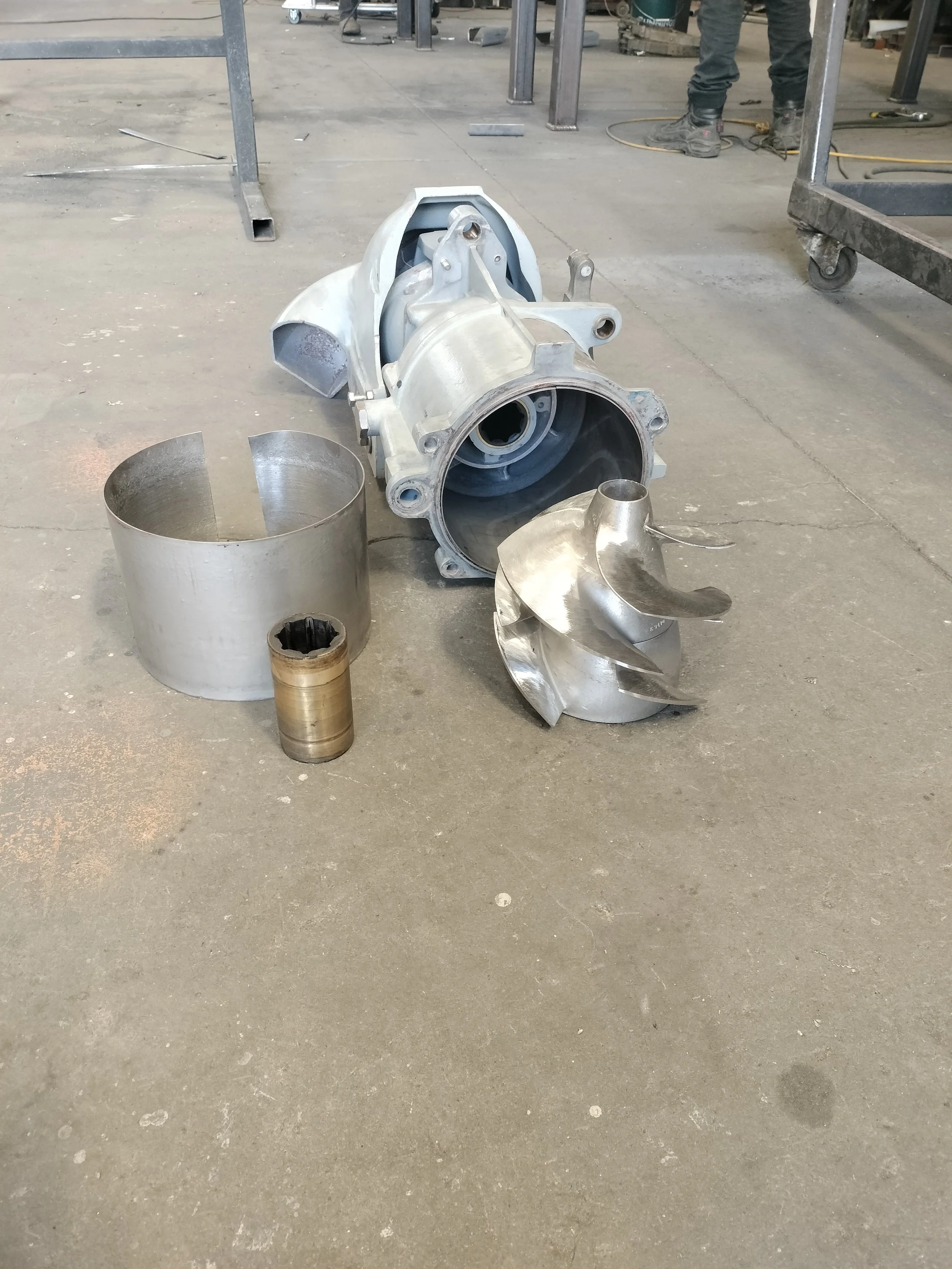 Rebuilt blade, New wear ring and cutlass bearing for this 212.