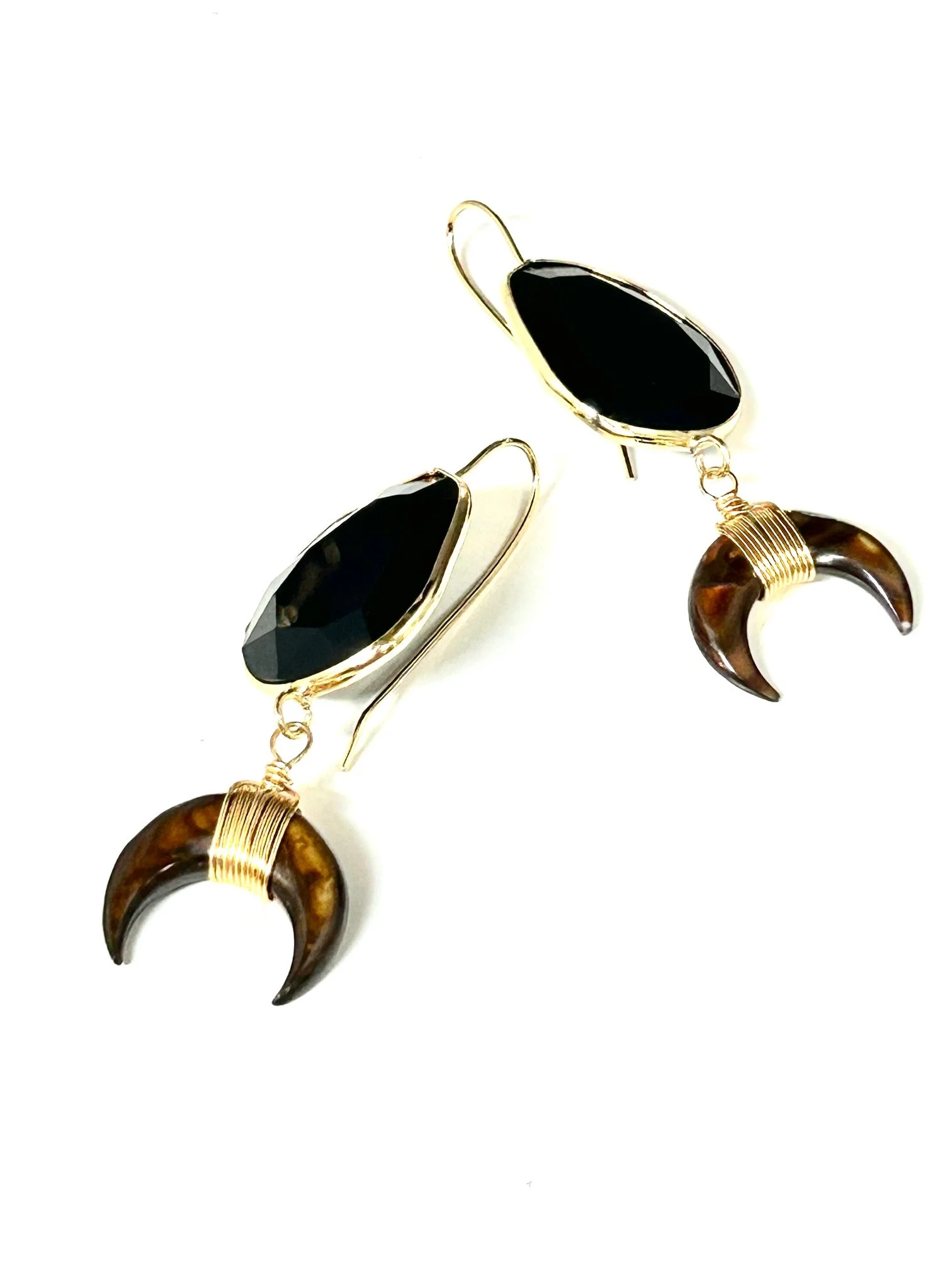 BLK Glass Earrings with Shell .jpg