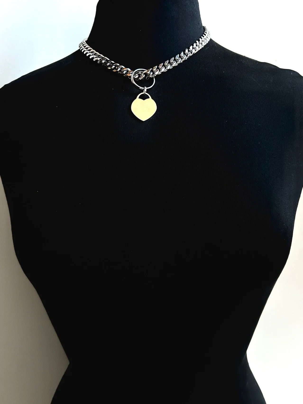 Femme lV Silver Heart Necklace Mannequin .jpg