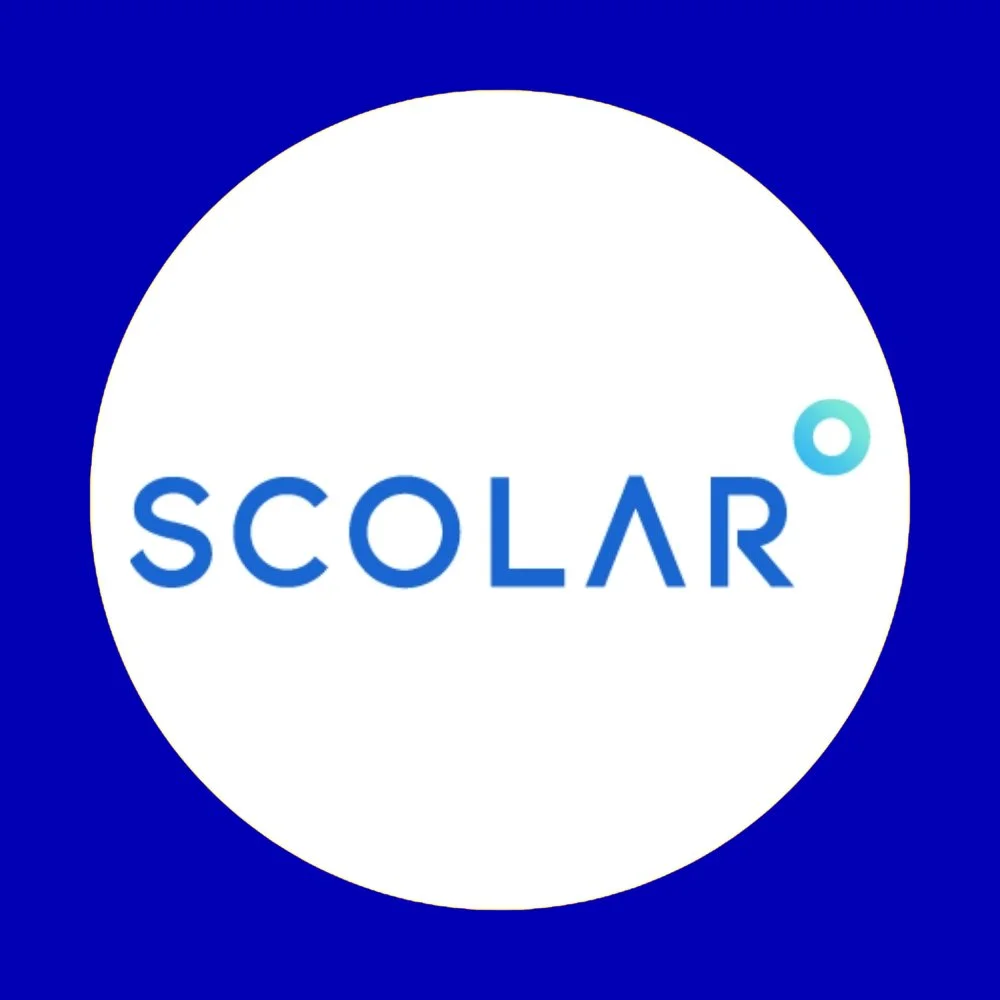 SolaR logo with blue text on a white circle and blue background.