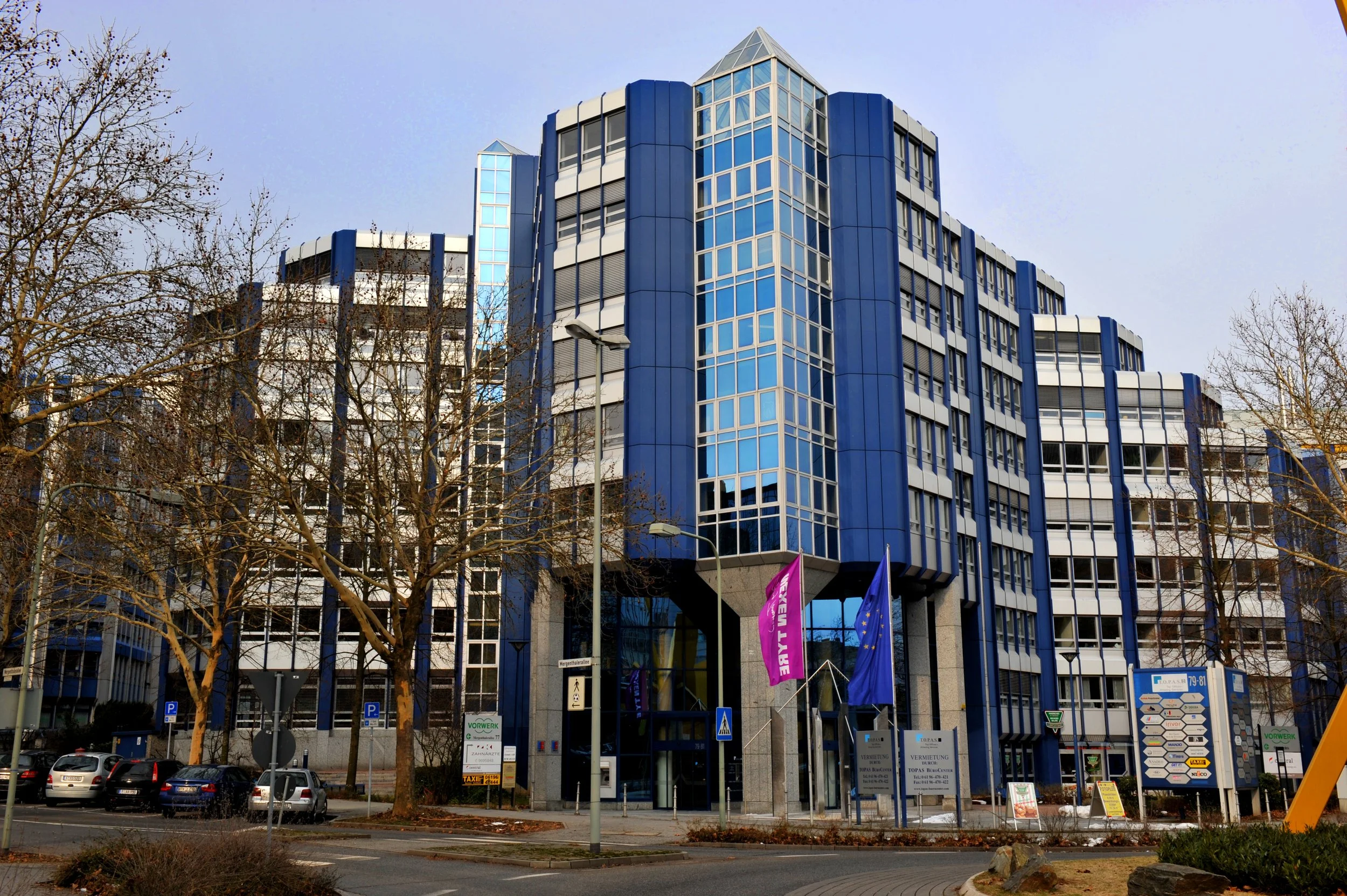 Mergenthaler Alle 79 nah retuschiert.jpg