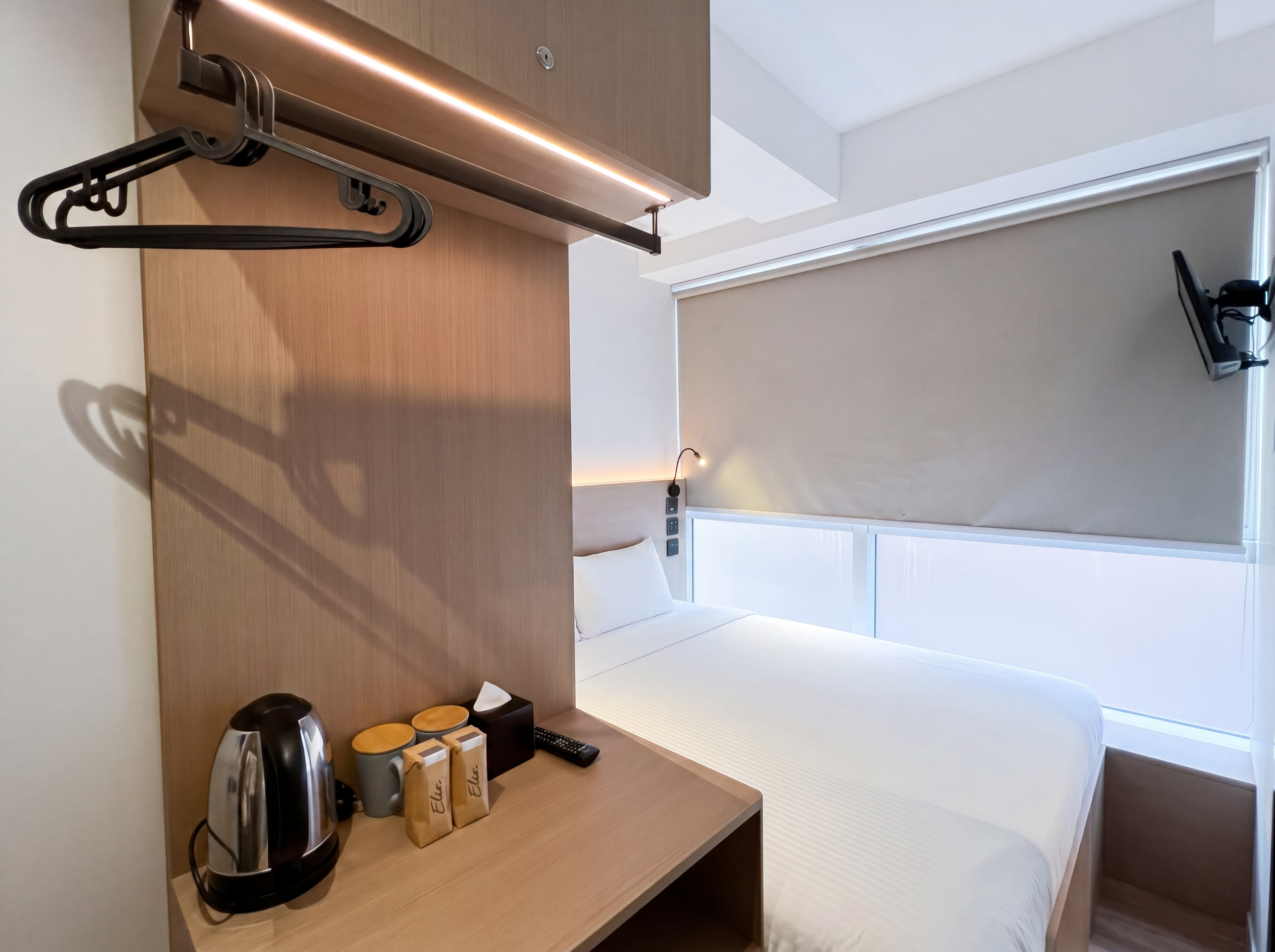 342_new_room_retouched_2.png