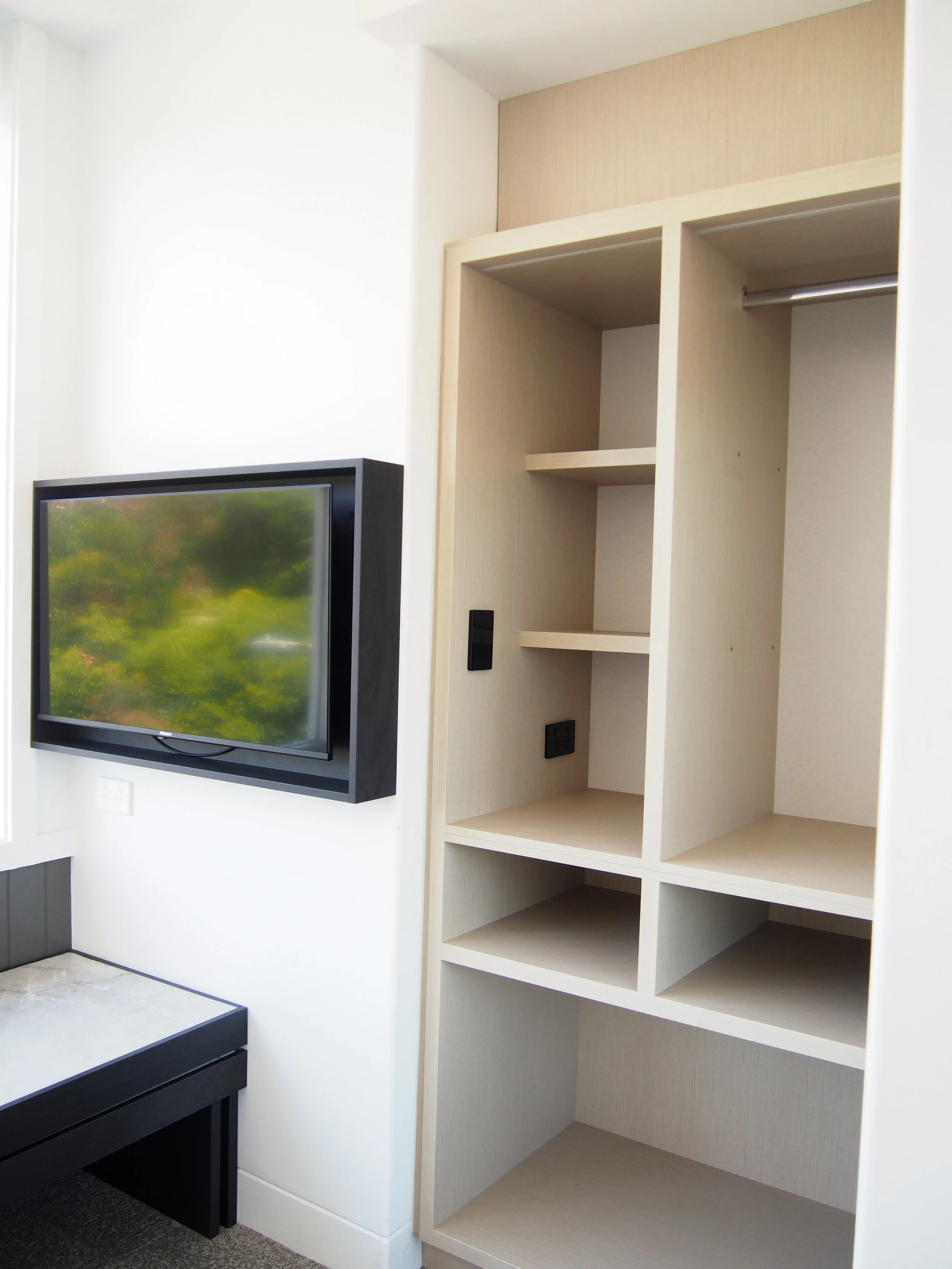 room 4 tv.jpg