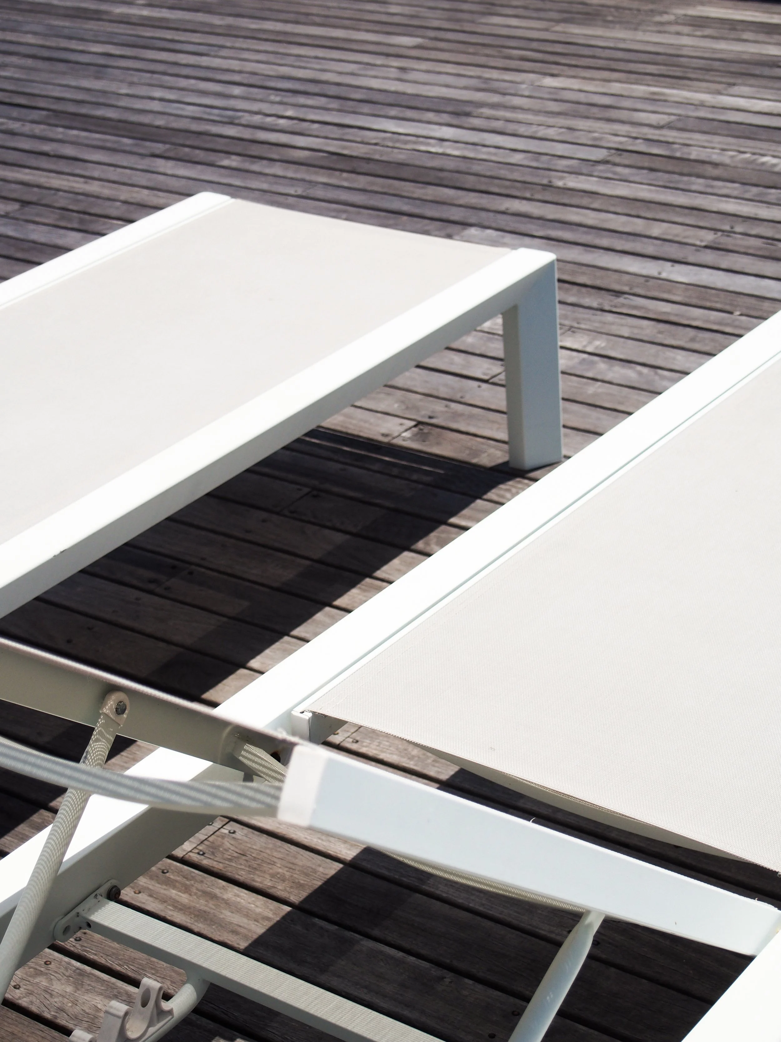outside deck 10.jpg