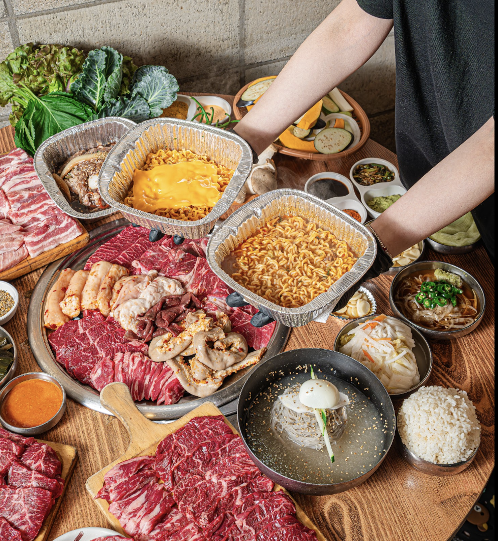 What Is Hangang Ramen? Seoul’s Han River Ramyeon Culture and the Ramen Machine Experience at Mongvely
