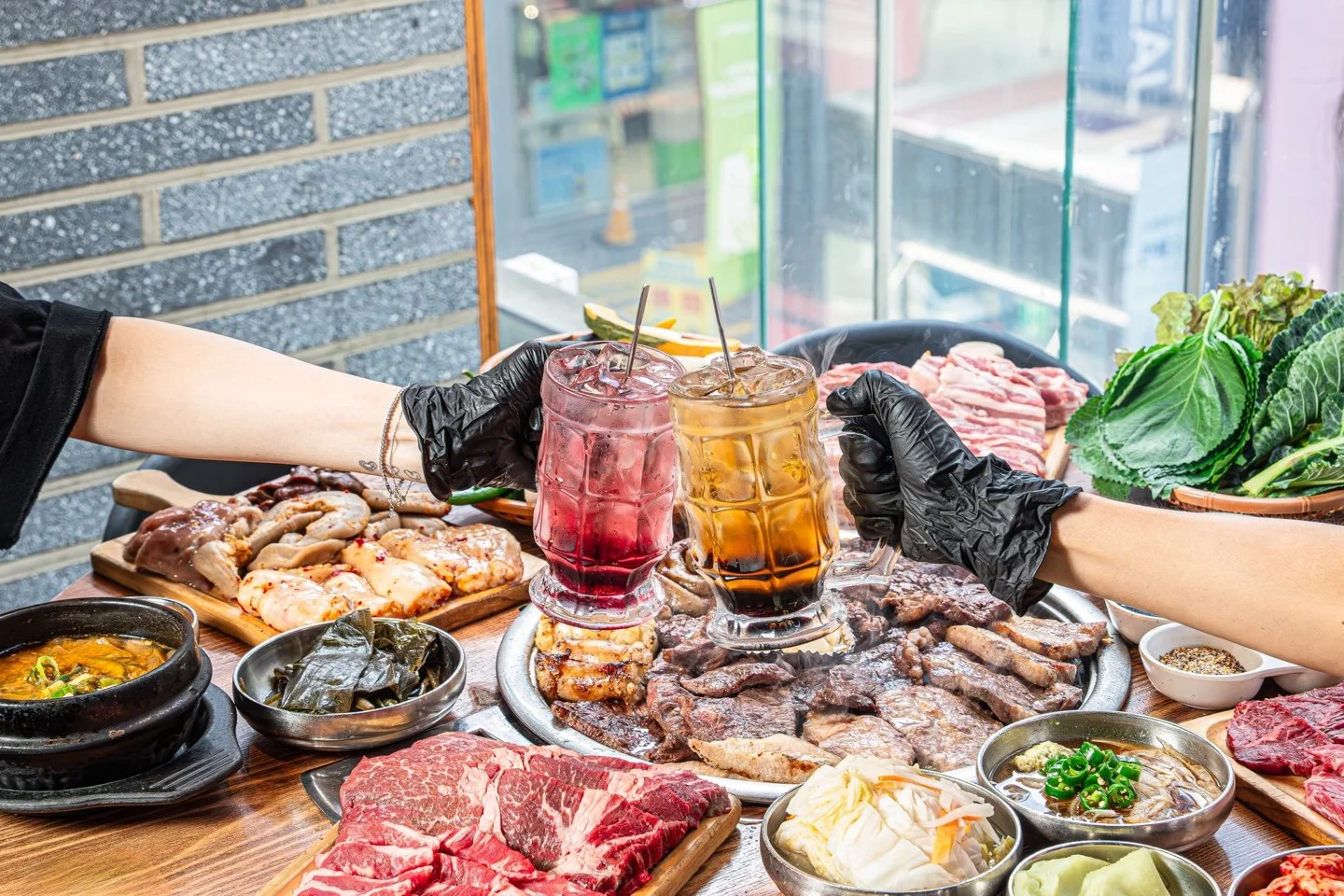 September in Seoul Guide for First-Time Seoul Plans: Weather, What to Wear, Things to Do, and Korean BBQ in Myeongdong