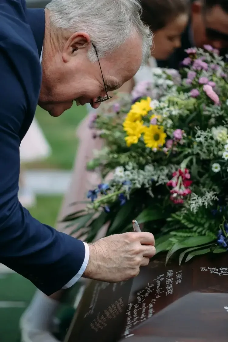 thumbnail_9B9446FB-789C-4D43-B161-AD880A0FF927 (1).webp