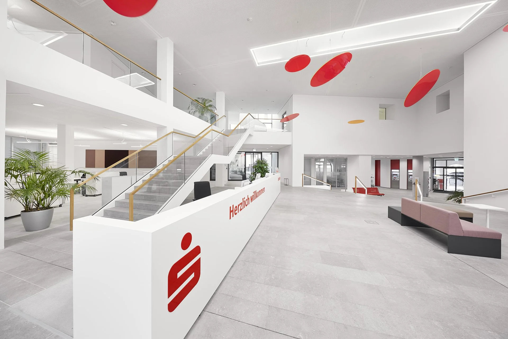 121_Architekten_Danner_Mukarker_LU_KSK_Tuebingen_5.jpg