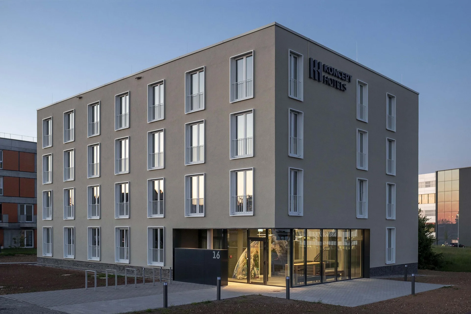 121_Architekten_Danner_Mukarker_H16_Hotel_Horemer_Neubau_8.jpg