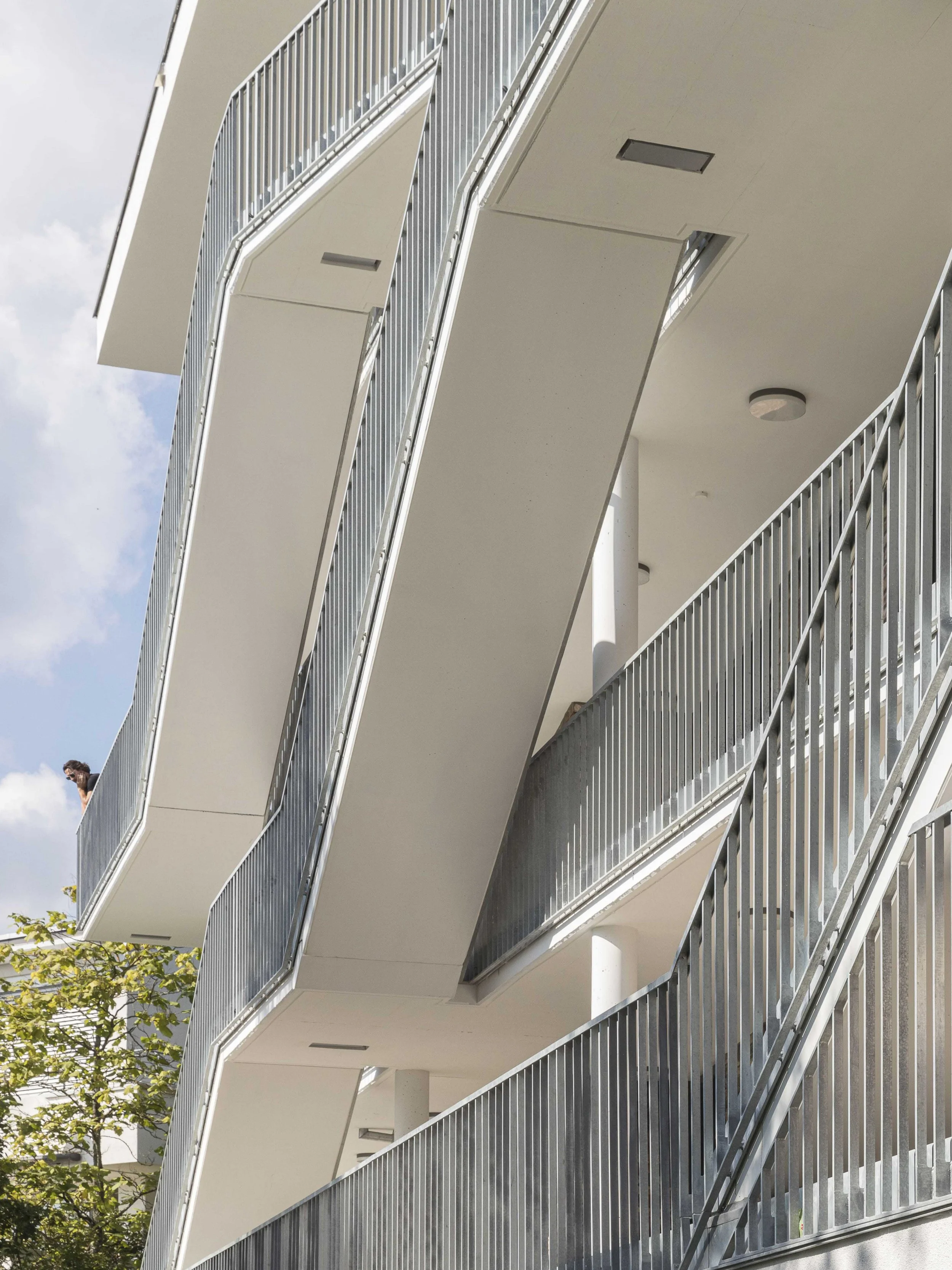 121 Architekten Tübinger Regal