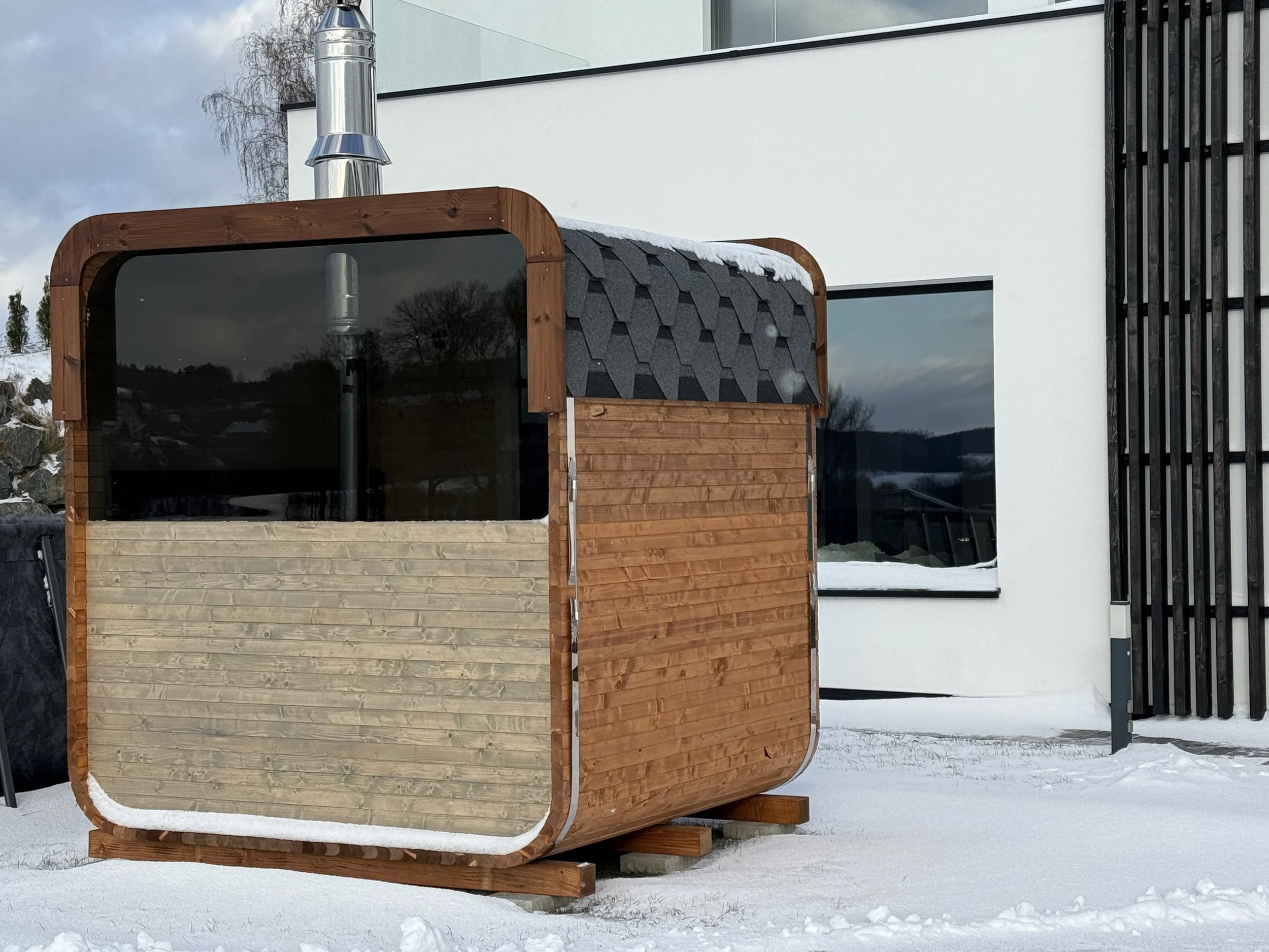 An image of Compact House