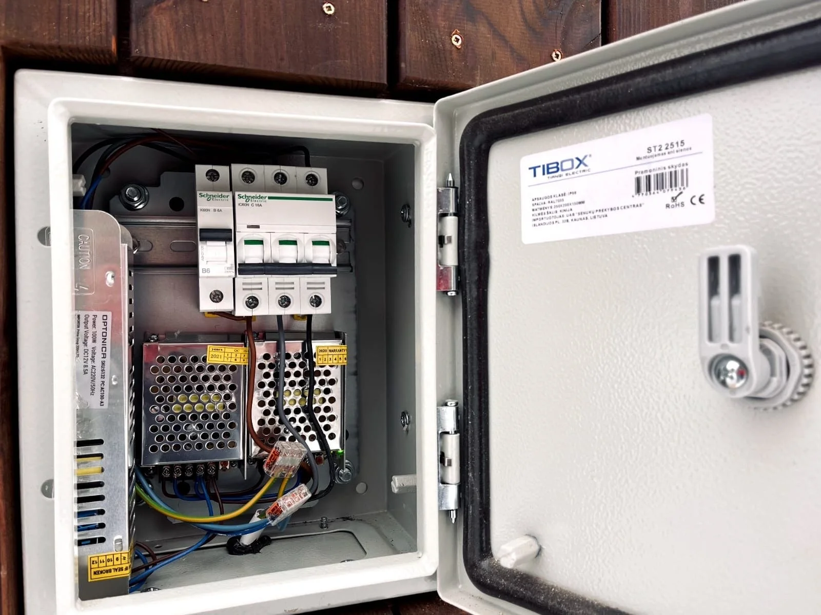 af05d99a-45ac-4eb1-b3ad-673ac11eec88-min.jpg