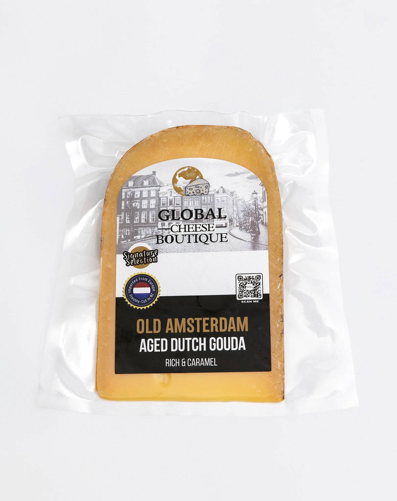 Old Amsterdam Aged Gouda 250 g, front of sealed pack on a light background