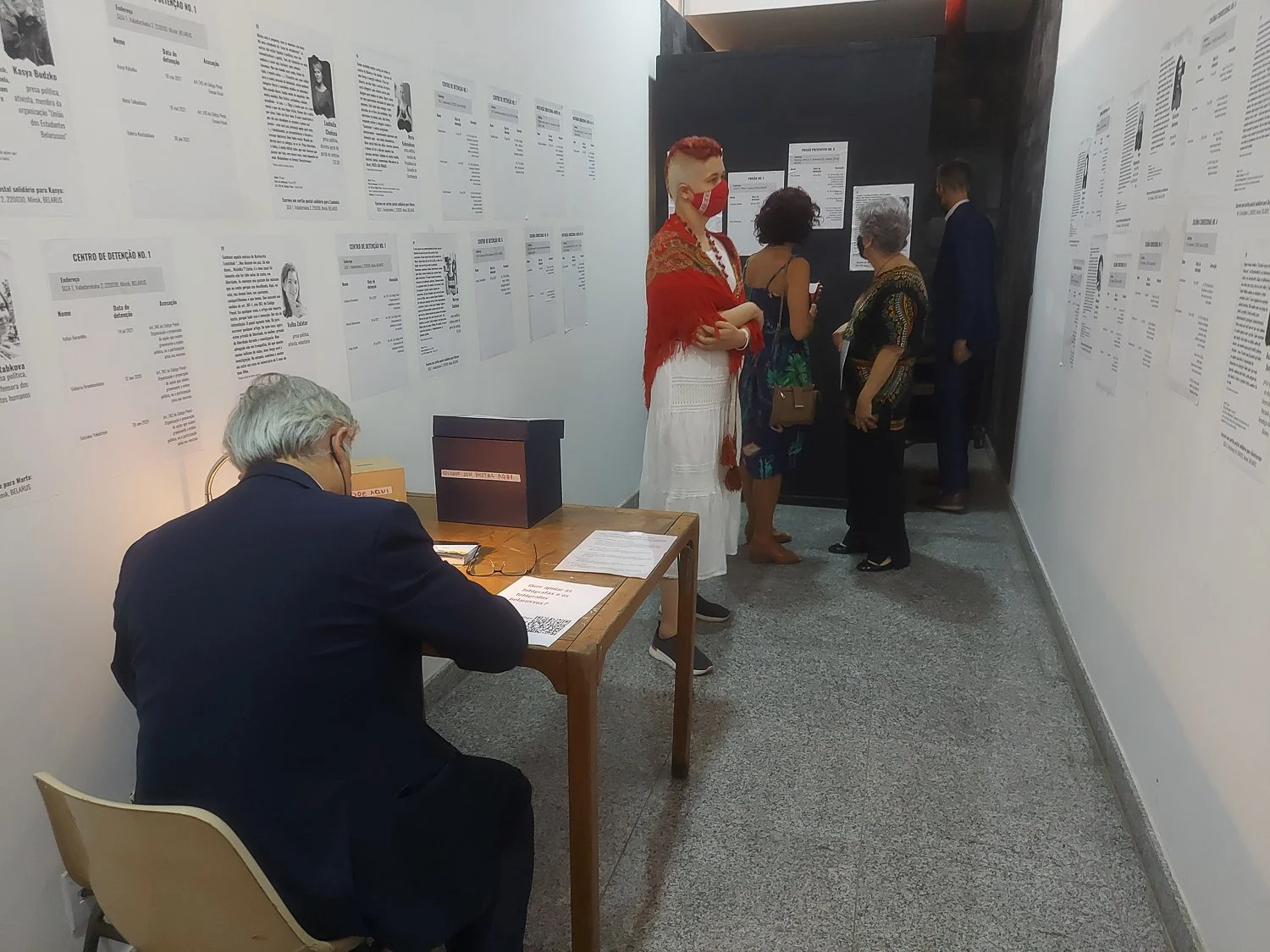 210921inaugura-mostra-belarus-fotoflo00030-12.jpg