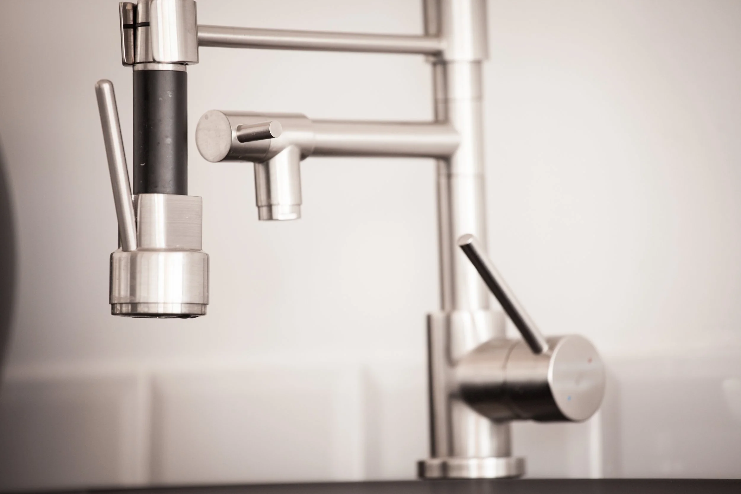 Stainless steel designer faucet – charming holiday rentals Occitanie