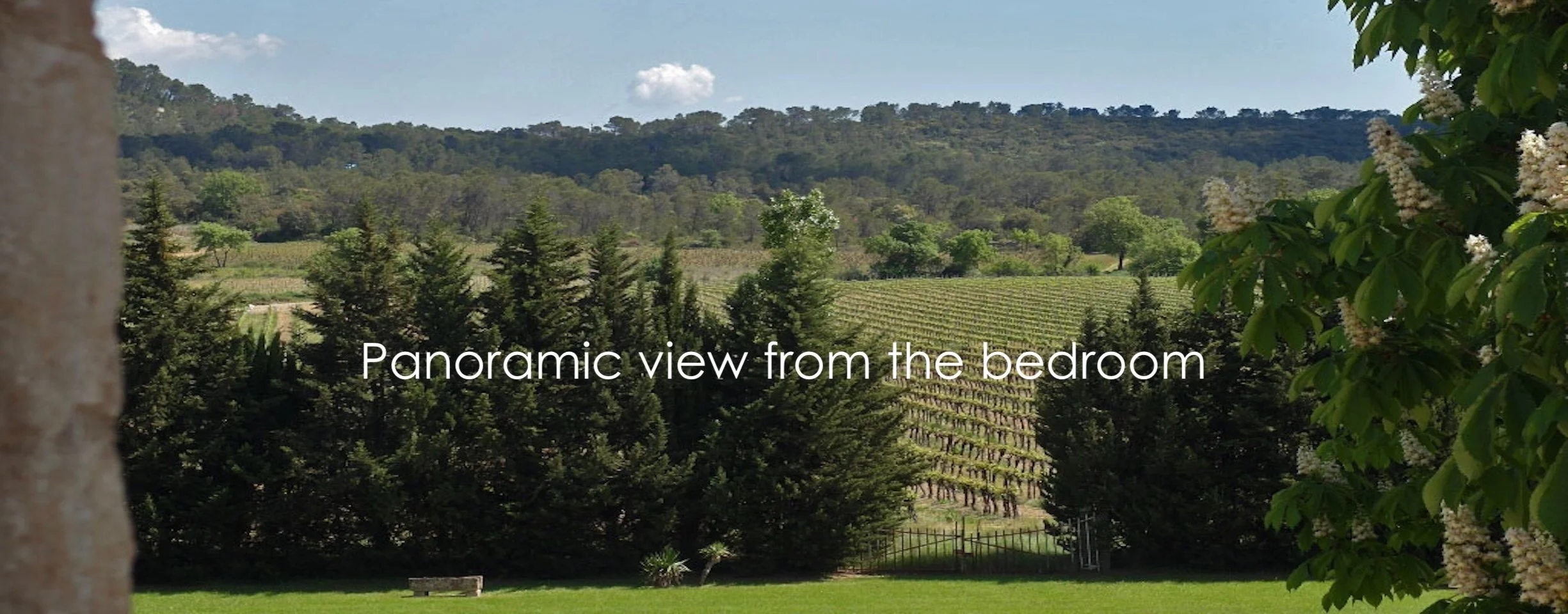 Panoramic vineyard views from luxury holiday apartment – Provence Languedoc