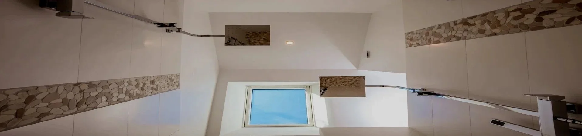 Stylish holiday apartments with contemporary design at Domaine de Monteils, a peaceful countryside retreat for couples located between Sommières and Quissac in the South of France near Nîmes and Provence