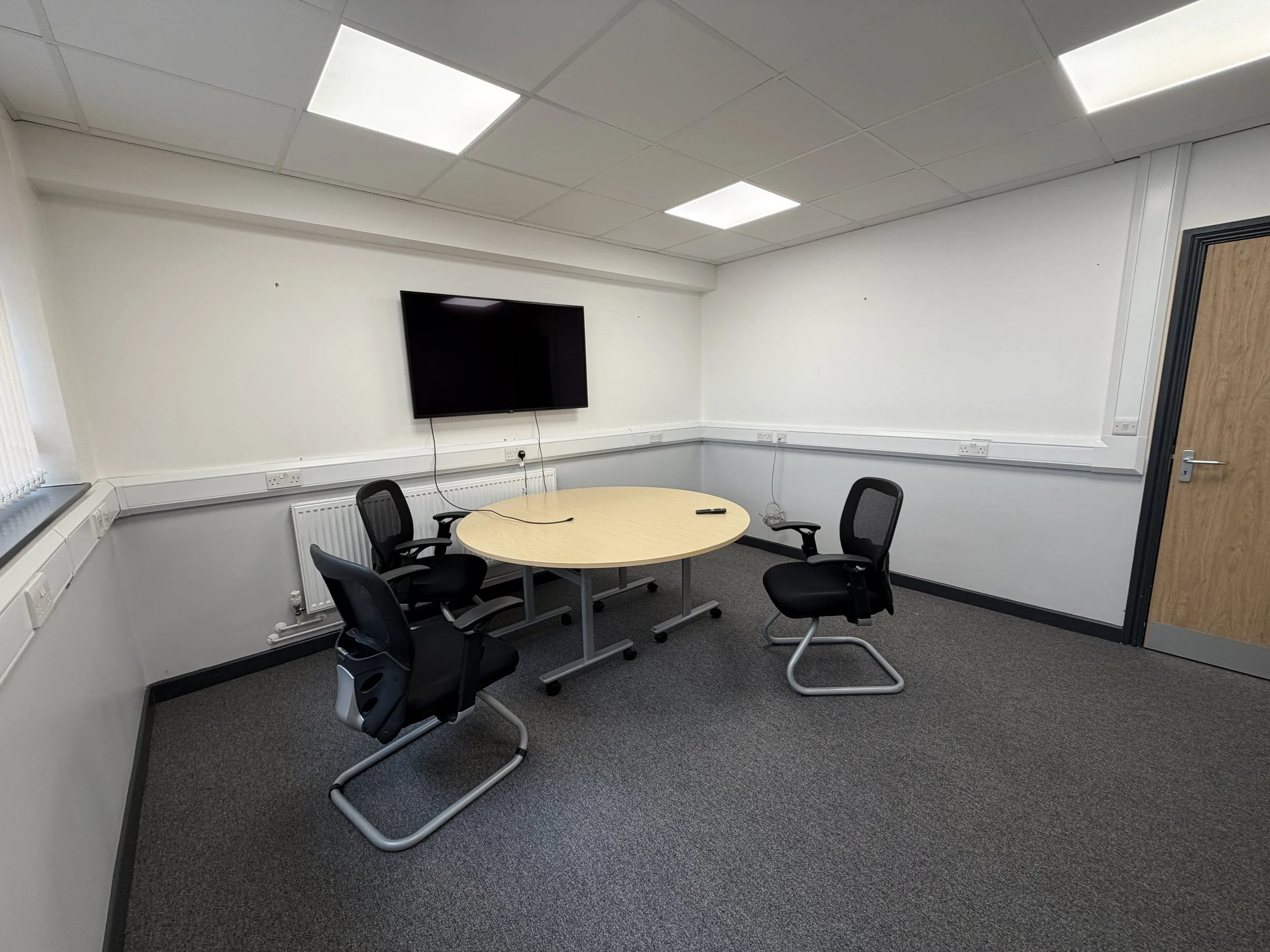 Meeting room.jpeg