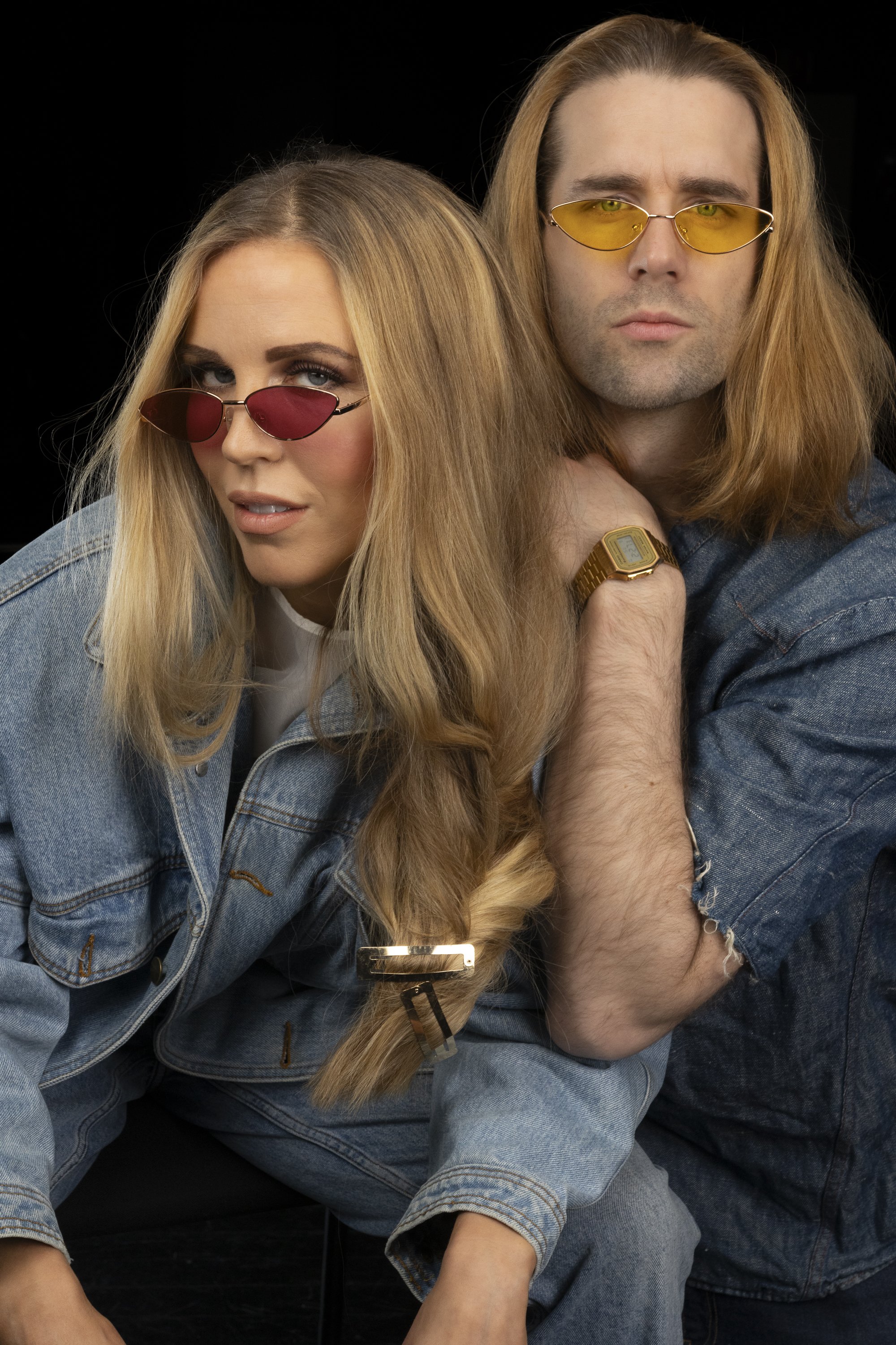 Full pakke med musikalsk underholdning, levende saksofon, sang og DJ hele kvelden. Alt i én pakke - book oss i dag.