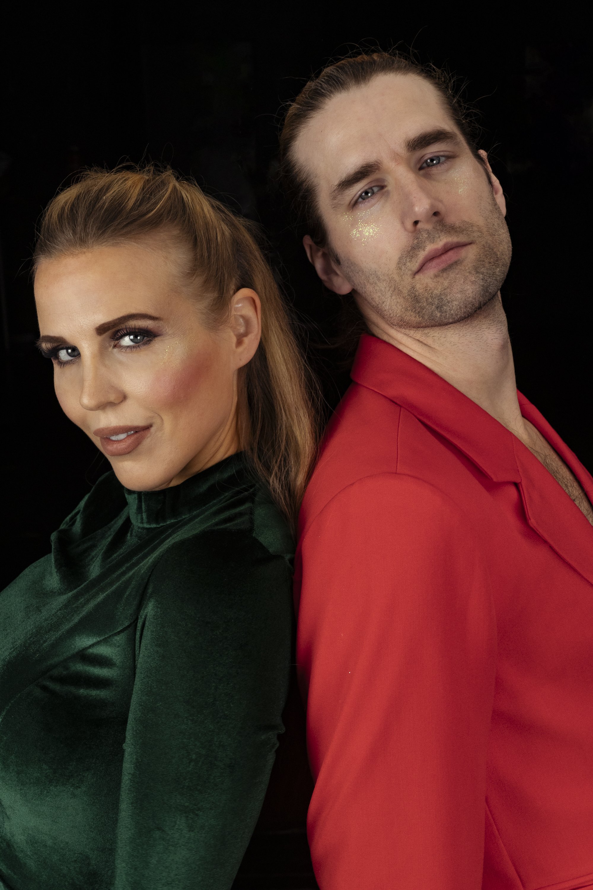 Vi skreddersyr musikken til ditt event eller bryllup, vi tilbyr våre tjenester i hele Norge