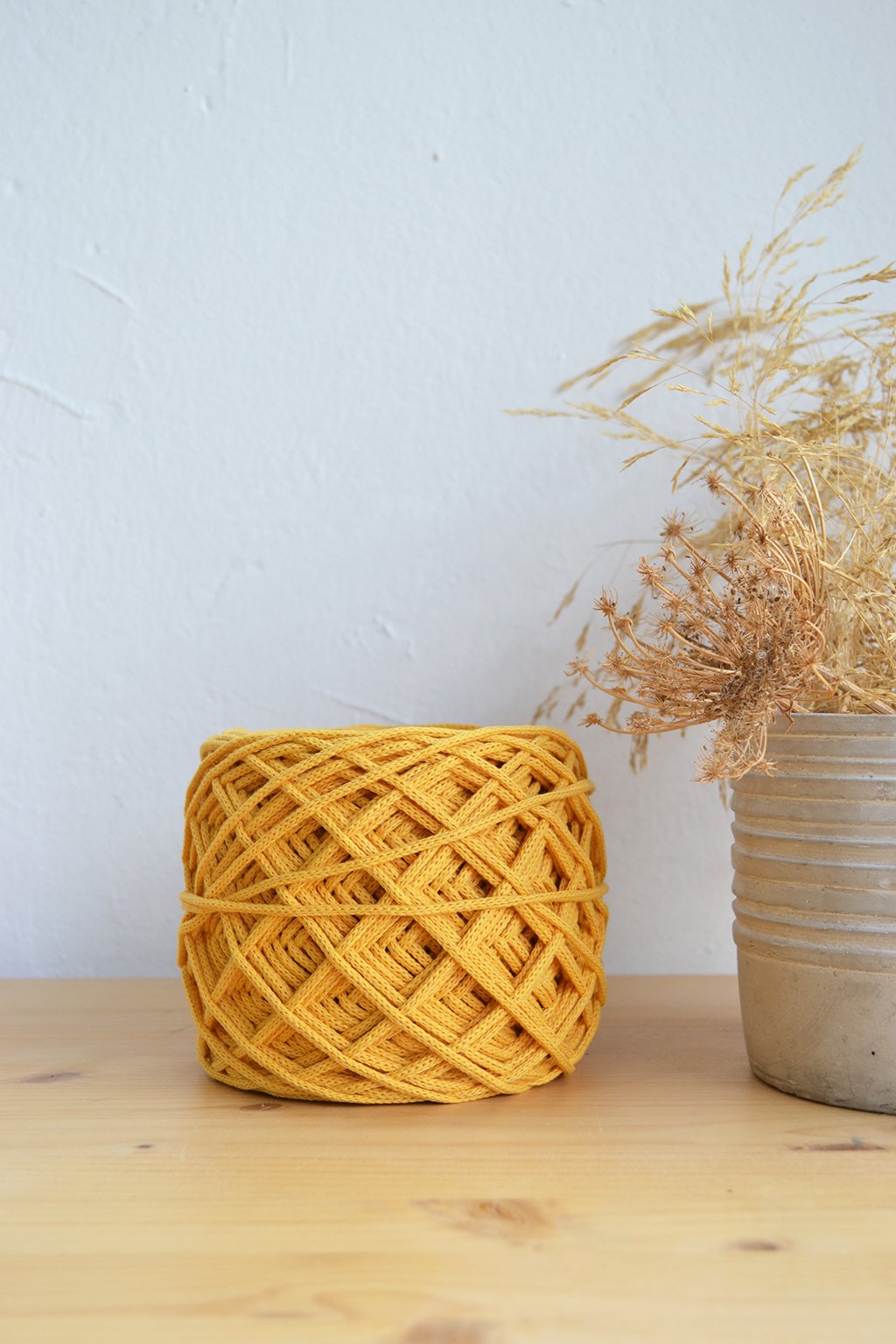 3mm κροκί κίτρινο παστέλ yellow eggyolk pastel πλεκτό βαμβακερό κορδόνι τσάντες βελονάκι μακραμέ.jpg