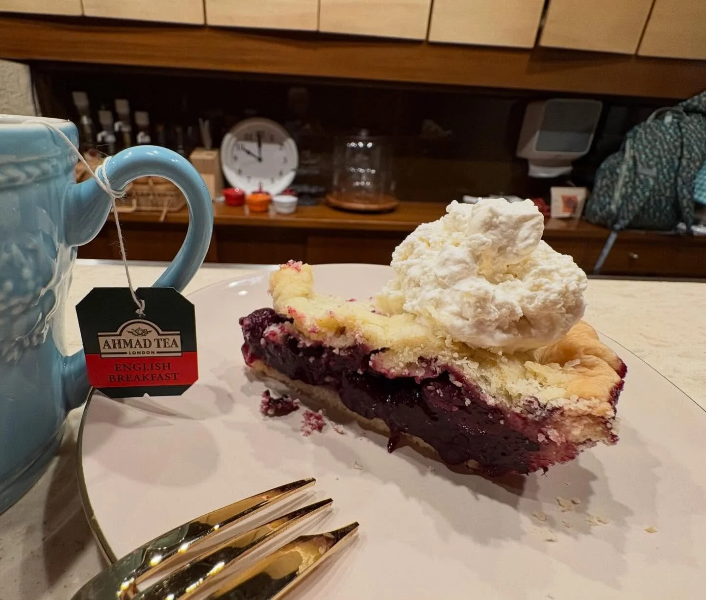 今日の上川ひろみさんと石川翔太先生のMusic Creation Live 2026 公開レッスン第一回には多くの方々にいらして頂き、大盛況に終わりました。

上川ひろみさん推しのProject Kobo Place コミュニティの方々がいらしてずっと興味を持って観て下さっていたので、結果としてあらゆるレベルの音楽愛好家の視聴者全員に向けての楽しいミュージック知識のレッスンとトークショー、且つミニコンサートとなりました。

音響、カフェスタッフは全員フル稼働で、何とレッスンの写真も動画も全く撮ら