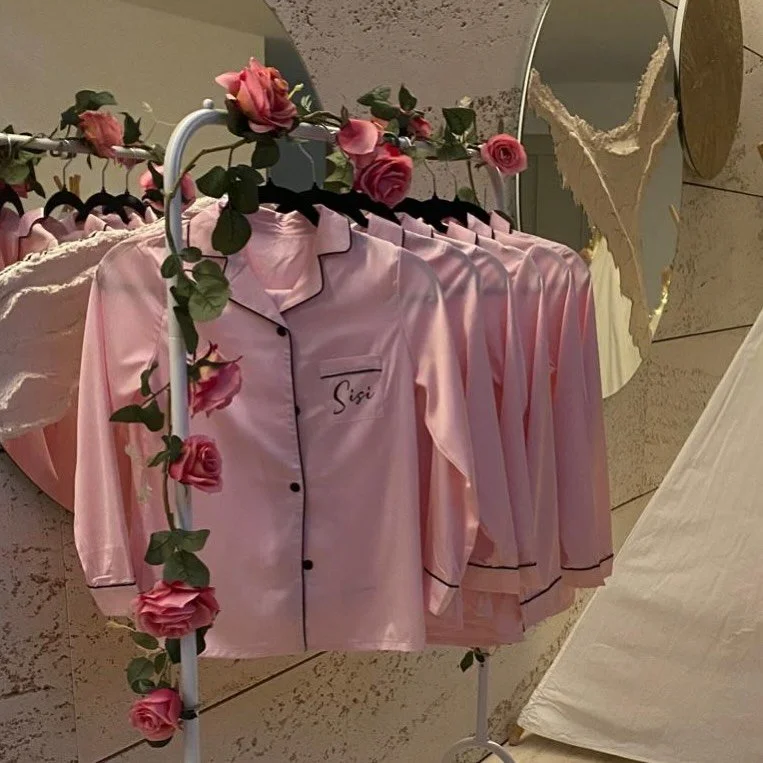 🎀Pretty in pink🎀

✨ Siena celebrated turning double digits with the most magical &ldquo;Pretty in Pink&rdquo; sleepover party! 🎀💖

Her lucky guests were treated to personalised pyjamas, matching sleep masks, and party bags filled to the brim with