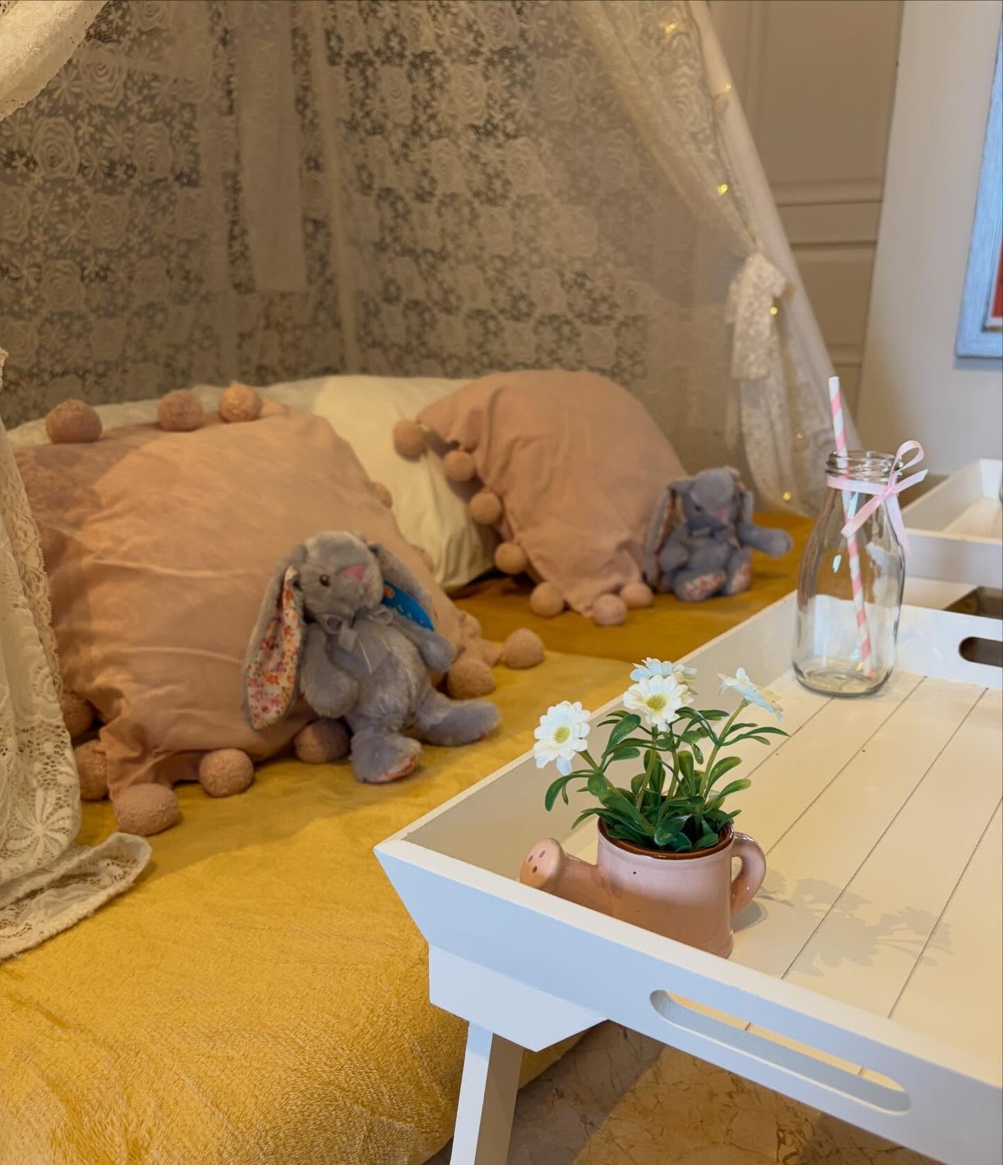 ✨🐰 Easter Sleepover 🐣✨

River and her best friend celebrated in the cosiest MrsTipi Easter themed sleepover, pastel colours, twinkly lights, fluffy bunnies and all the sweet little details lovingly organised by her amazing mum.

A night full of gig
