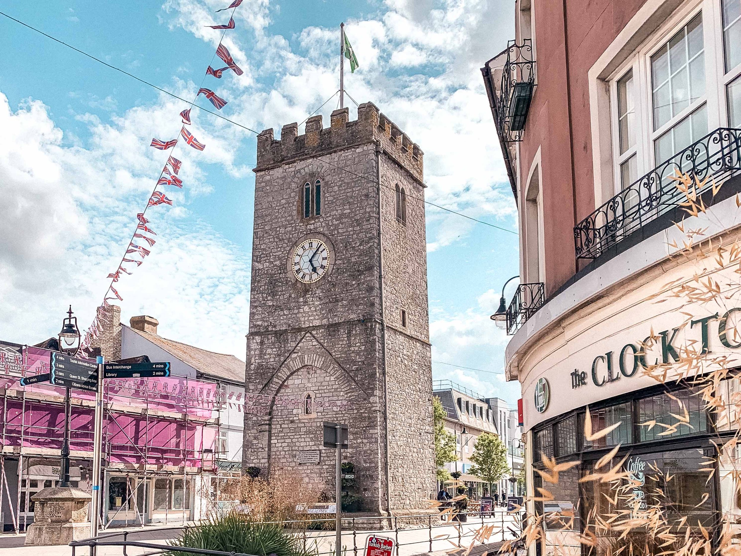 Halliday Styan Chartered Accountants support businesses, landlords and individuals throughout Newton Abbot, Teignbridge and South Devon, providing accounting, bookkeeping, tax and advisory services.