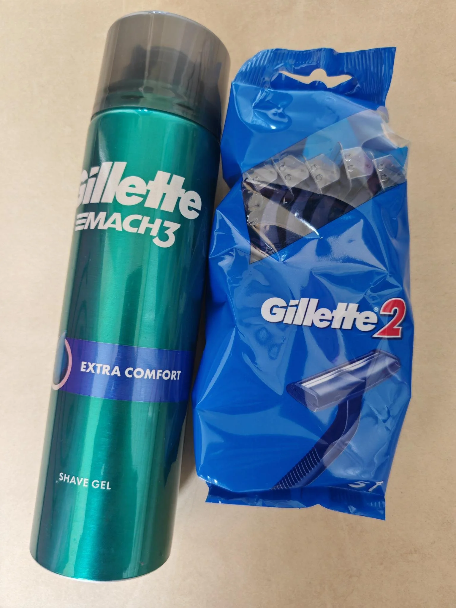 Shaving Foam & Razor Parcel