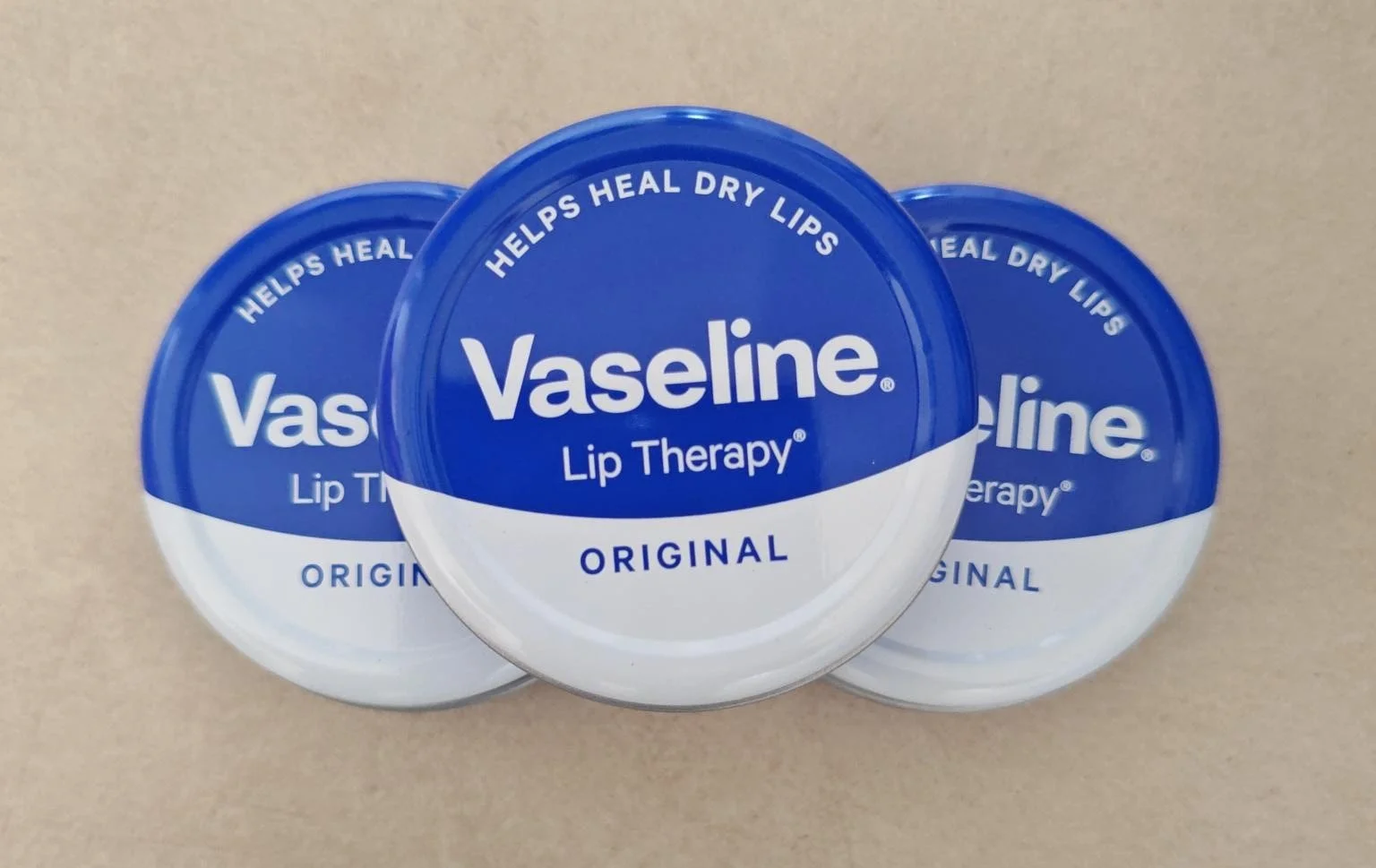 Vaseline Lip Tin