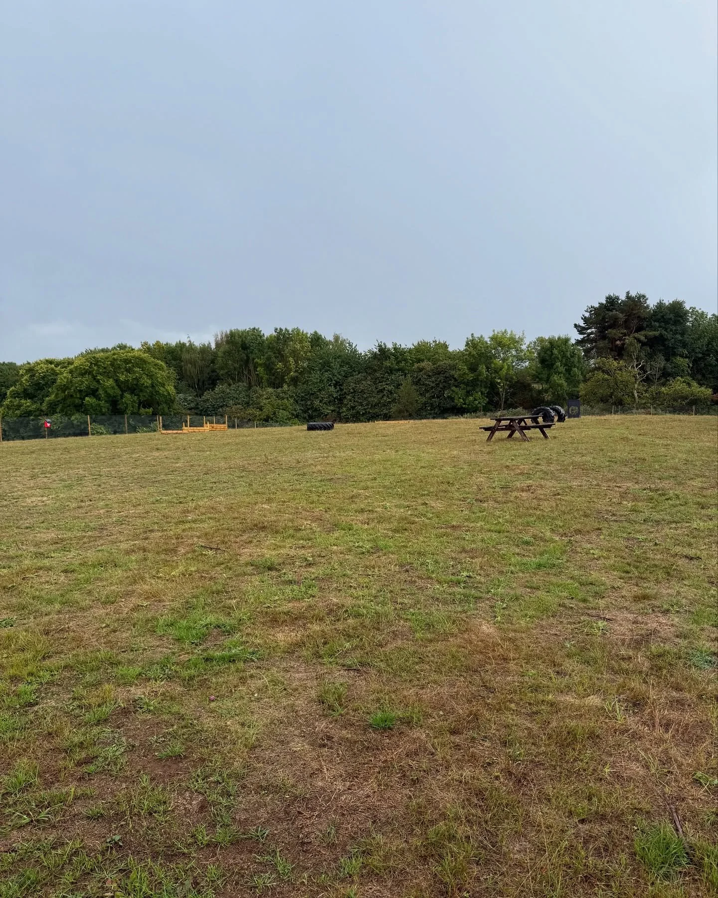 Why is our location so brilliant? 
We’re positioned at the top of a sand based hill. Meaning a boggy field this autumn winter is less likely 🐾🍁🌧️