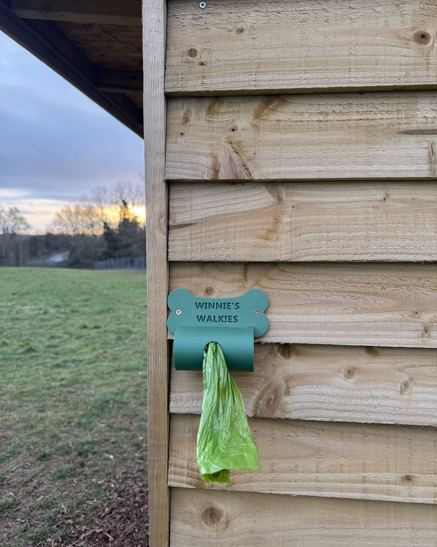 If you&rsquo;ve visited the last couple of days you may have noticed the new additions to the hut 

🐾 poo bag dispenser - no excuse for not picking up after your dog now 
🐾 noticeboard - local businesses let us know if you&rsquo;d like us to pop so