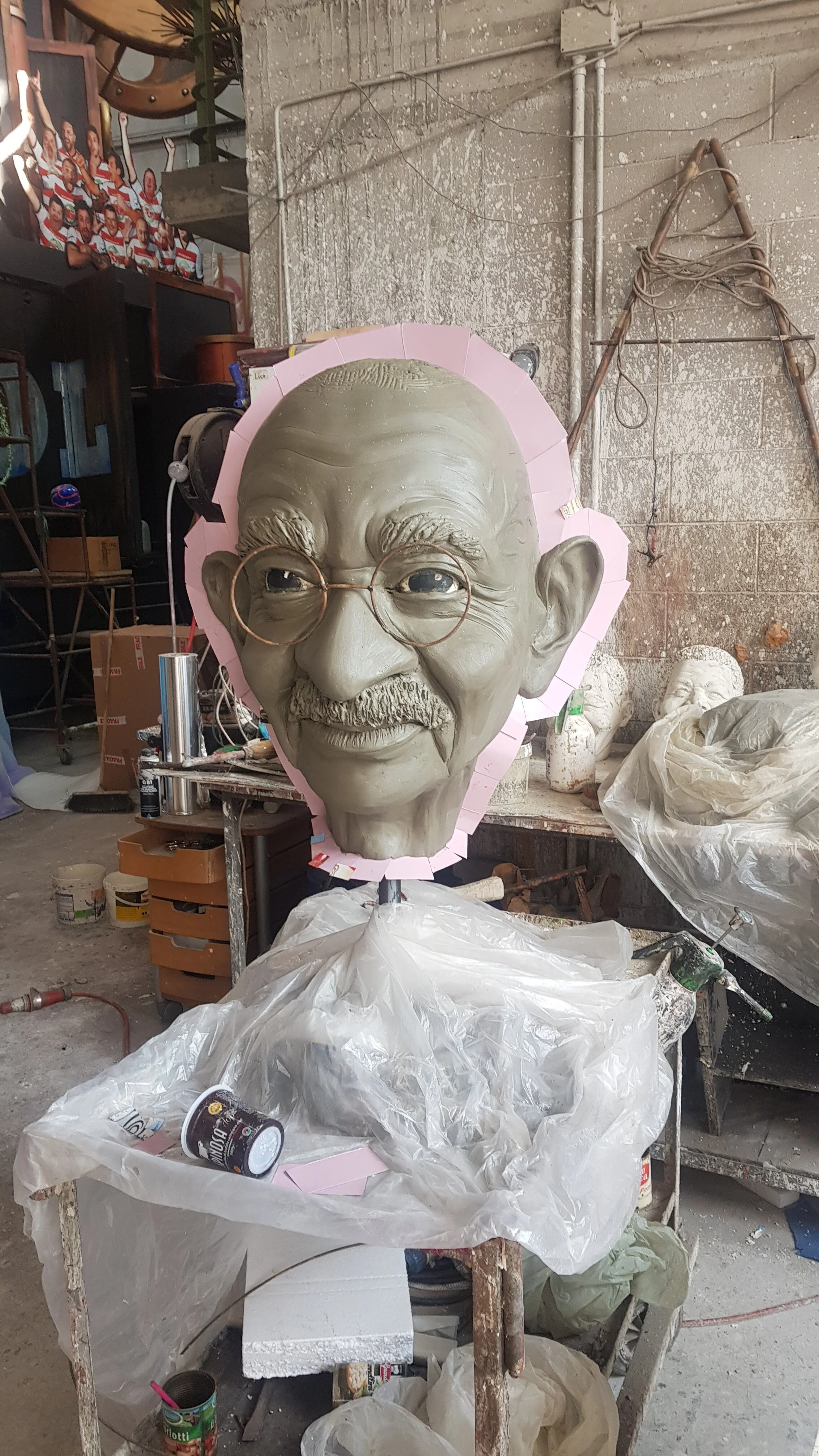 GANDHI - Carnevale di Viareggio 2021