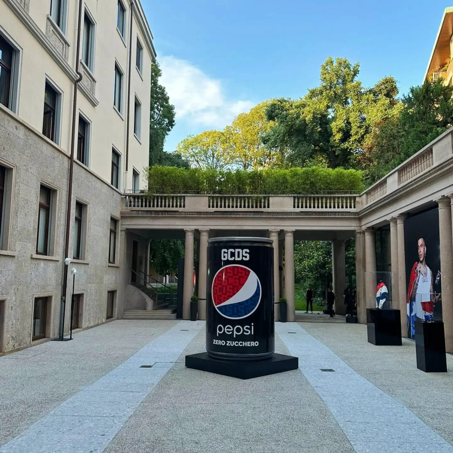 Lattina GCDS-PEPSI