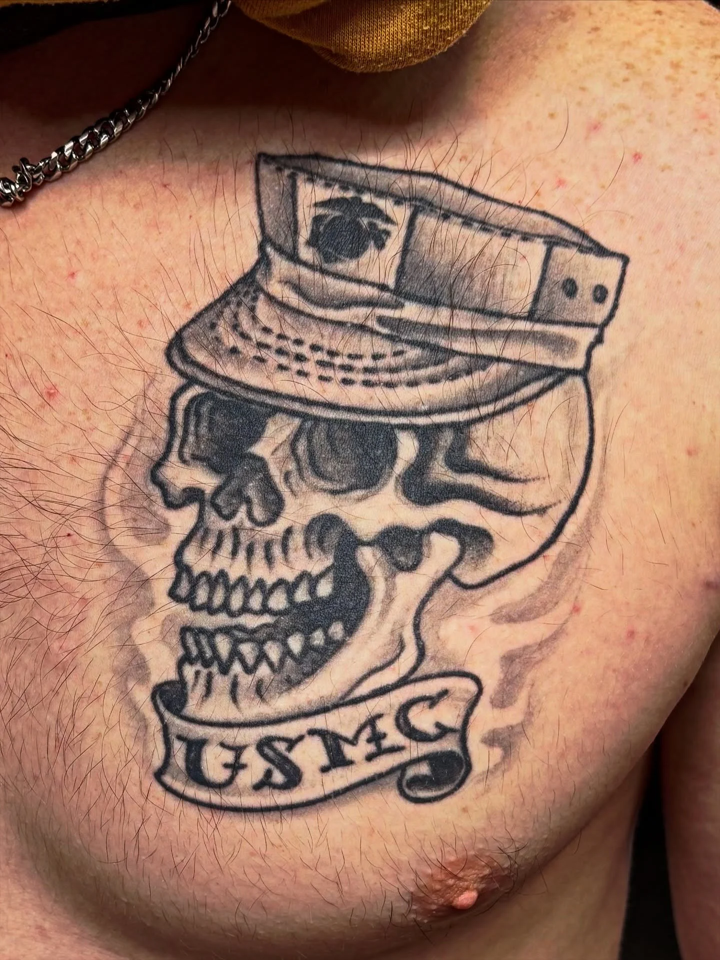 Client came it yesterday for a new tattoo and we saw this healed and settled tattooed made by @justinjohnson_tattoos 
We love seeing our healed tattoos! Swing by if you got a healed tattoo from one of us so we can grab a picture🤙
.
.
.
.
#beaufortsc