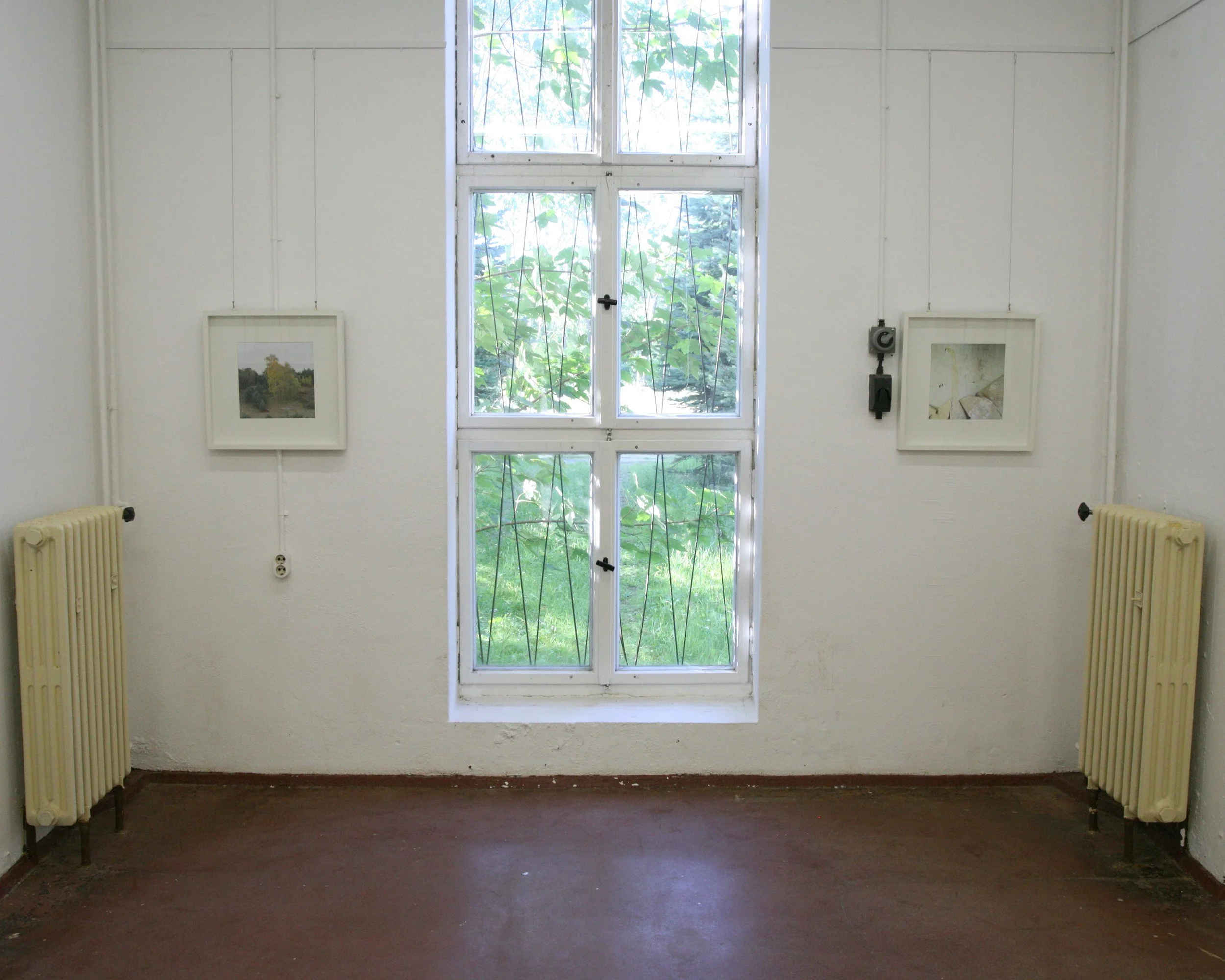 'knowing stillness' solo exhibition, dokumentationszentrum prora, rügen, germany, 2007