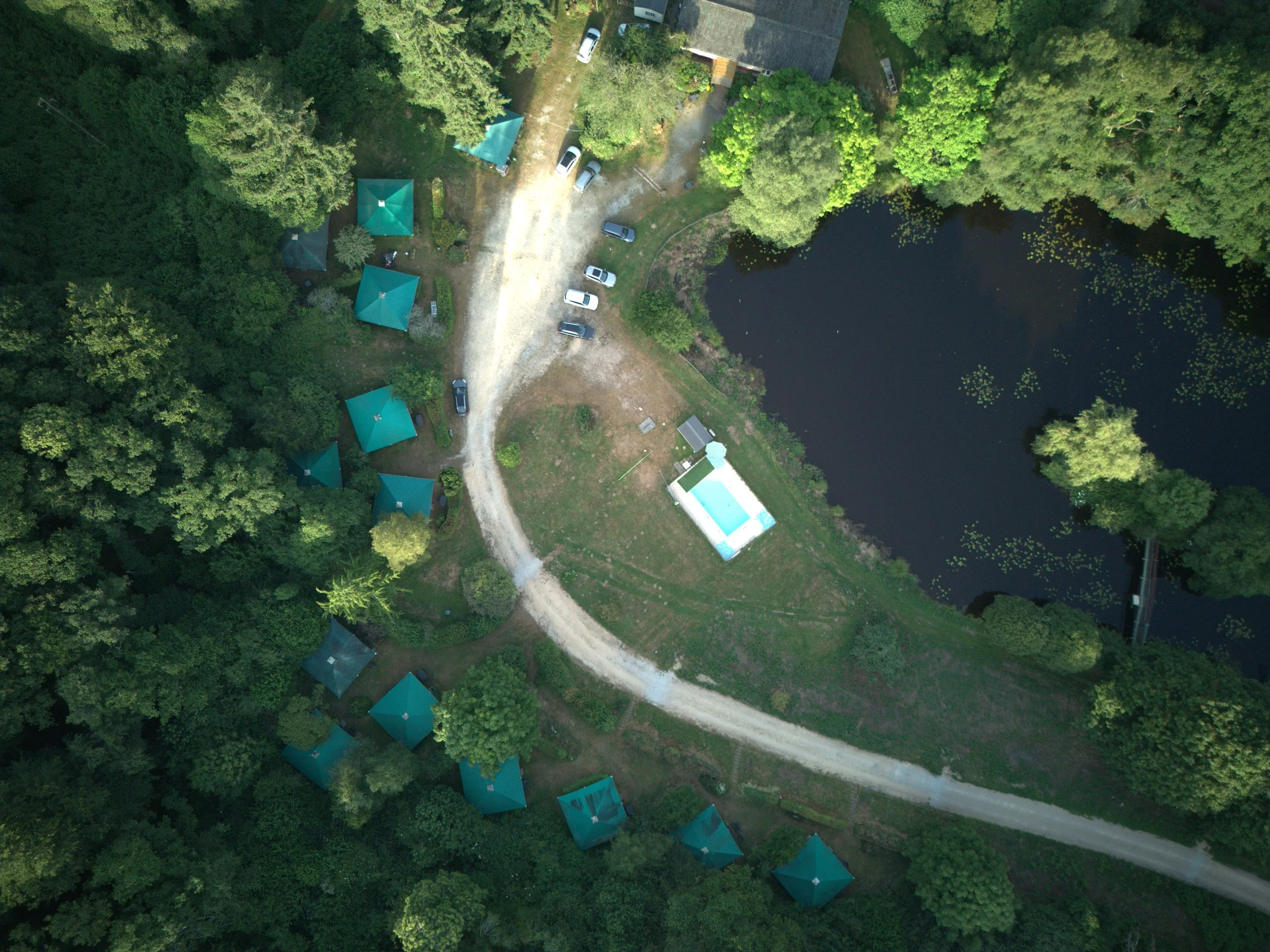 dji_fly_20250620_200812_0319_1750531949451_photo.jpg