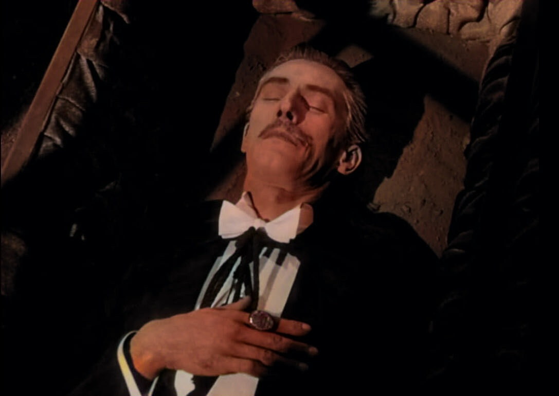 House of Dracula Body shoot.png