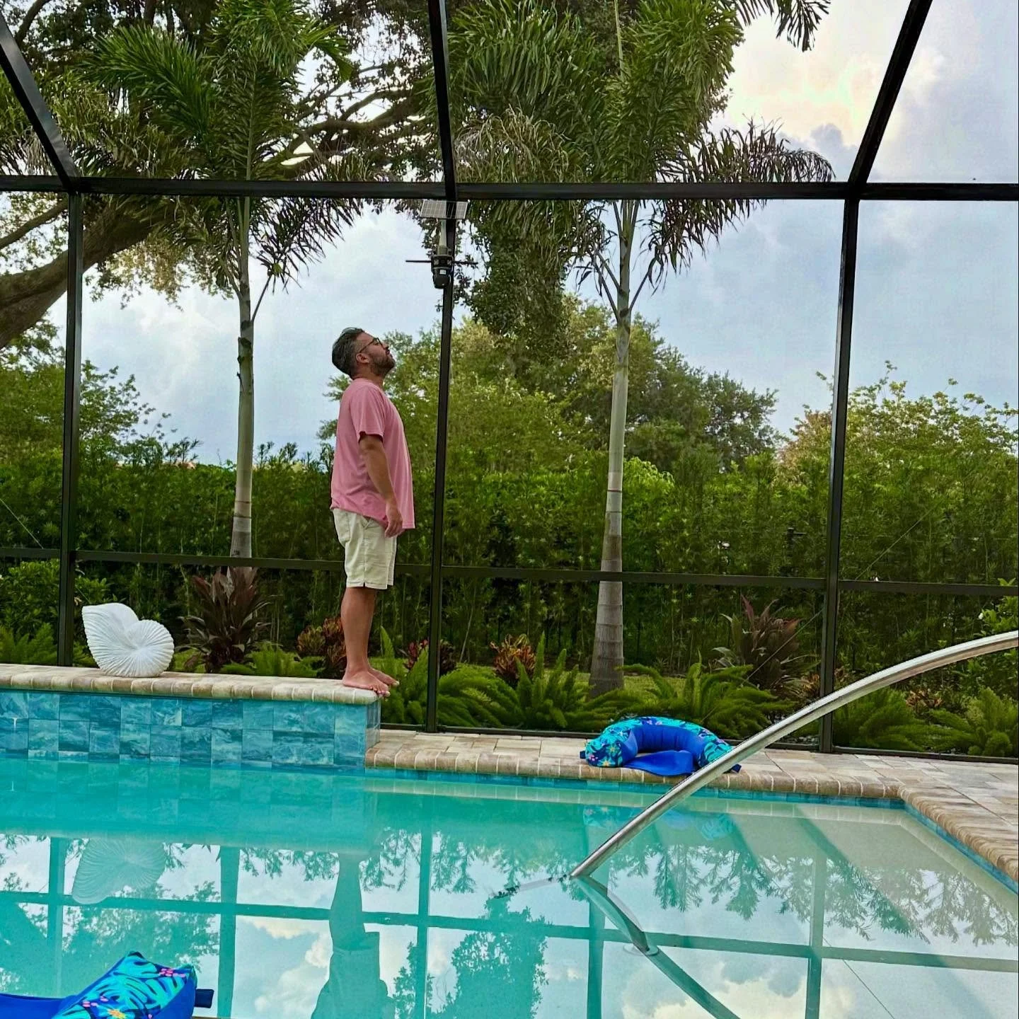 So much planning. So much reflection. The process continues in waves.

@halpate.film principal photography in two weeks 🎥

#filmmaking #floridaartist #filmflorida #comingsoon #workinprogress #puertoricanartist #director