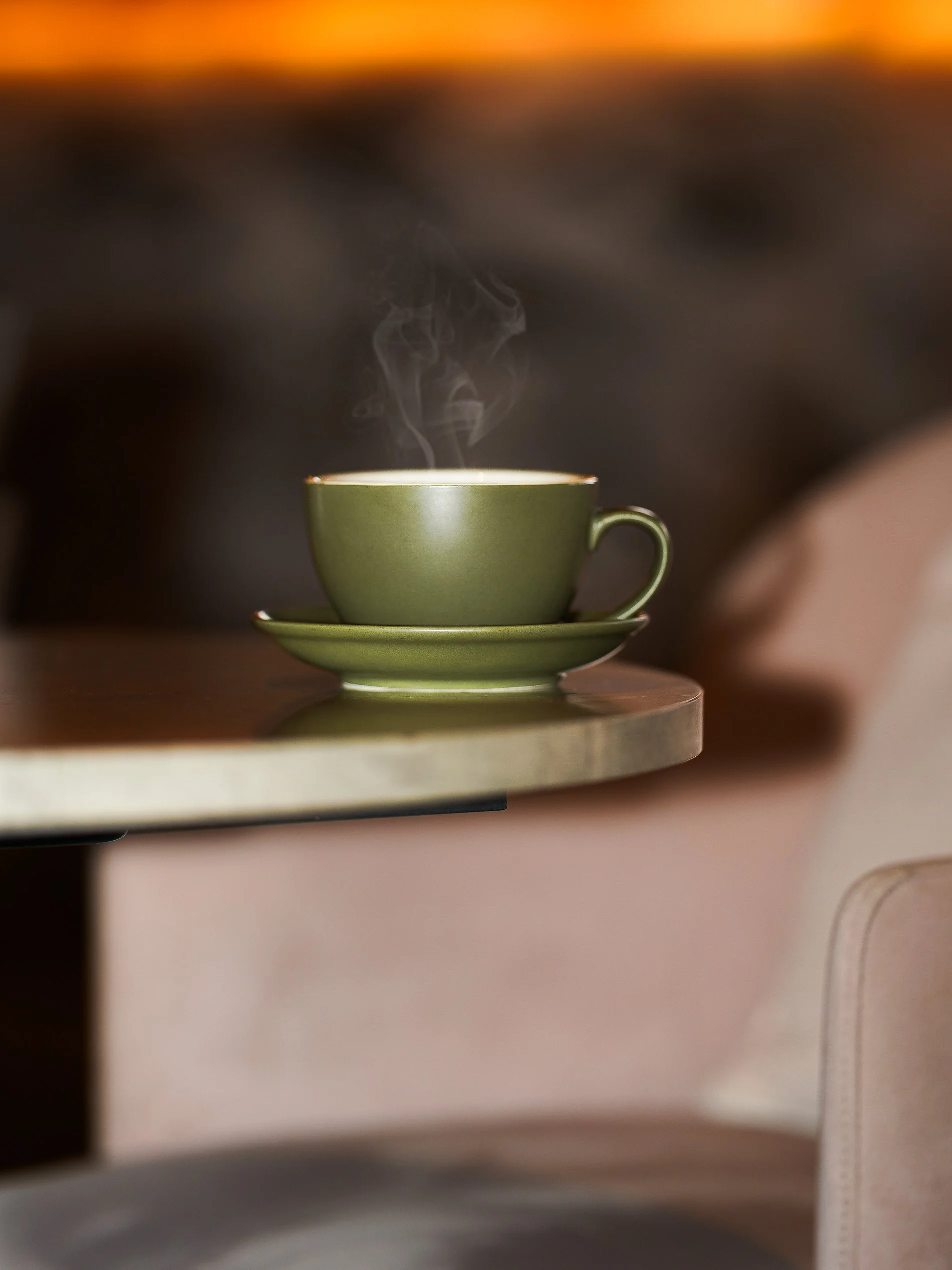 Cafés & Restaurants