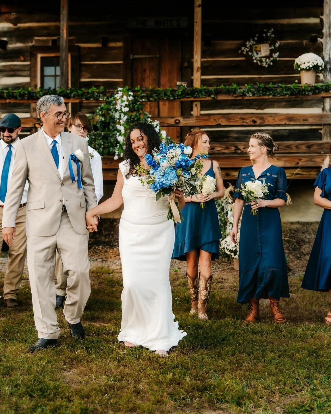 The White’s elopement was beautiful and intimate with their closest family and friends there to celebrate them. Contact me for all your wedding photo needs! Offering up to $200 off all wedding packages for 2026.