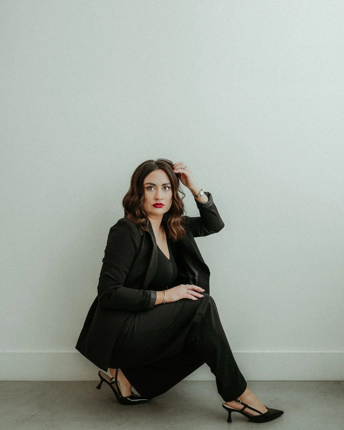 ✨ SO honored ✨
When Ashton from Catoosa Sunflower Farm asked me to take her headshots, I truly felt so grateful. Getting to work with her is always such a joy &mdash; she&rsquo;s creative, kind, and has the biggest heart for what she does.

And let&r