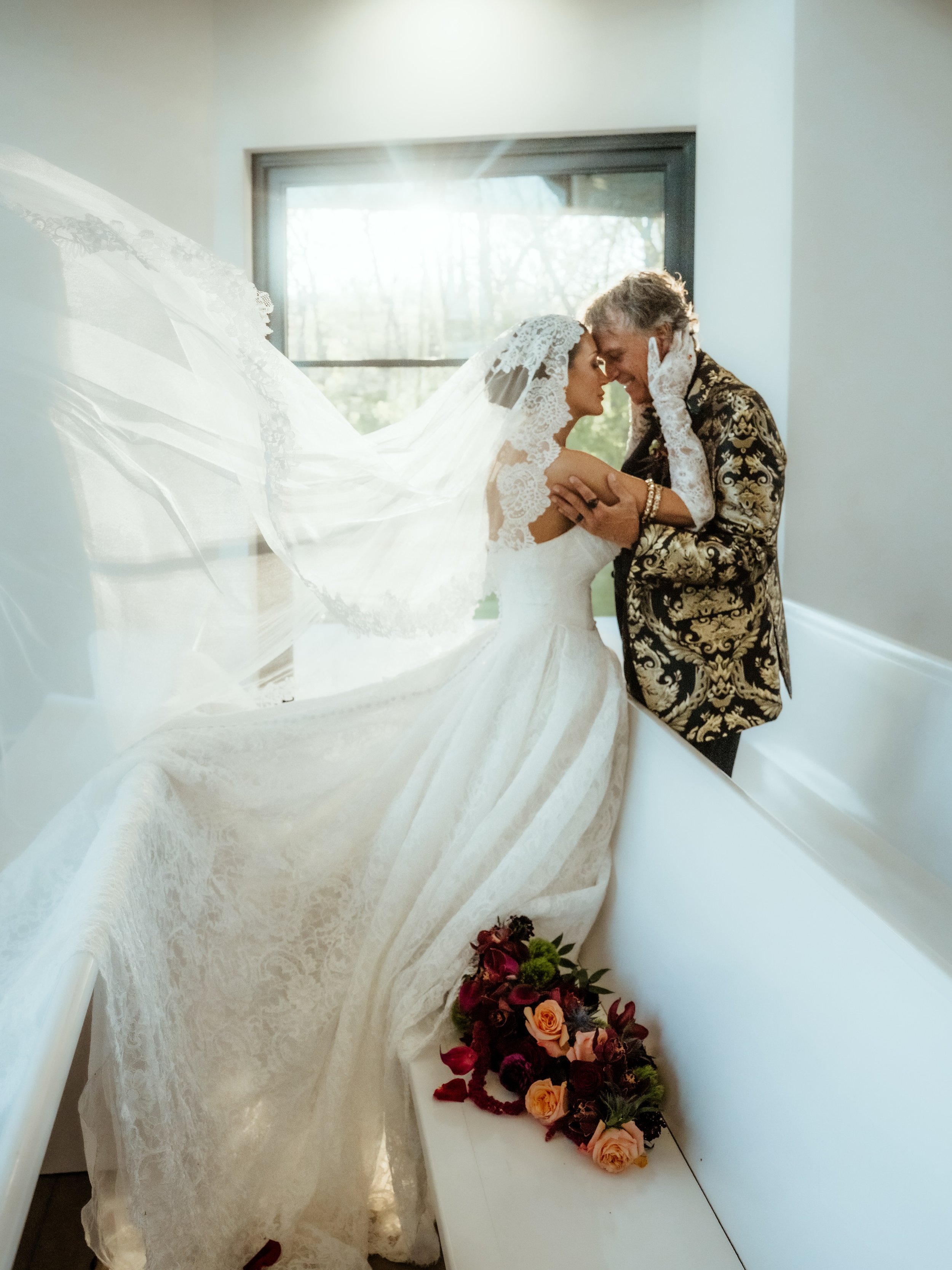 some of my favorite shots I took at @bairwithmiranda wedding 🫶🏼 my bestie, @katiebrown_photography asked me to second shoot with her and of course I said yes! What a gorgeous bride and groom, and a wonderful wedding! #wedding #weddingphotography #w
