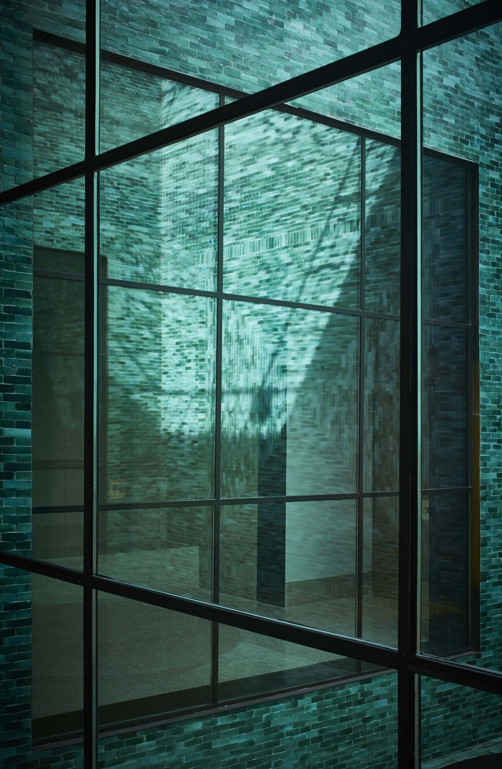 dan-glasser-studio-ko-ysl-museum14.jpg